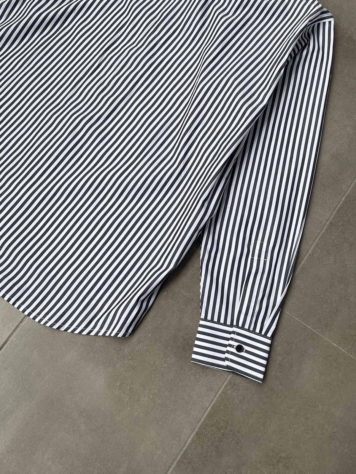 Henrik Vibskov !DS! AW23 Henrik Vibskov Chow Stripped White Black Shirt Size US L / EU 52-54 / 3 - 16 Thumbnail
