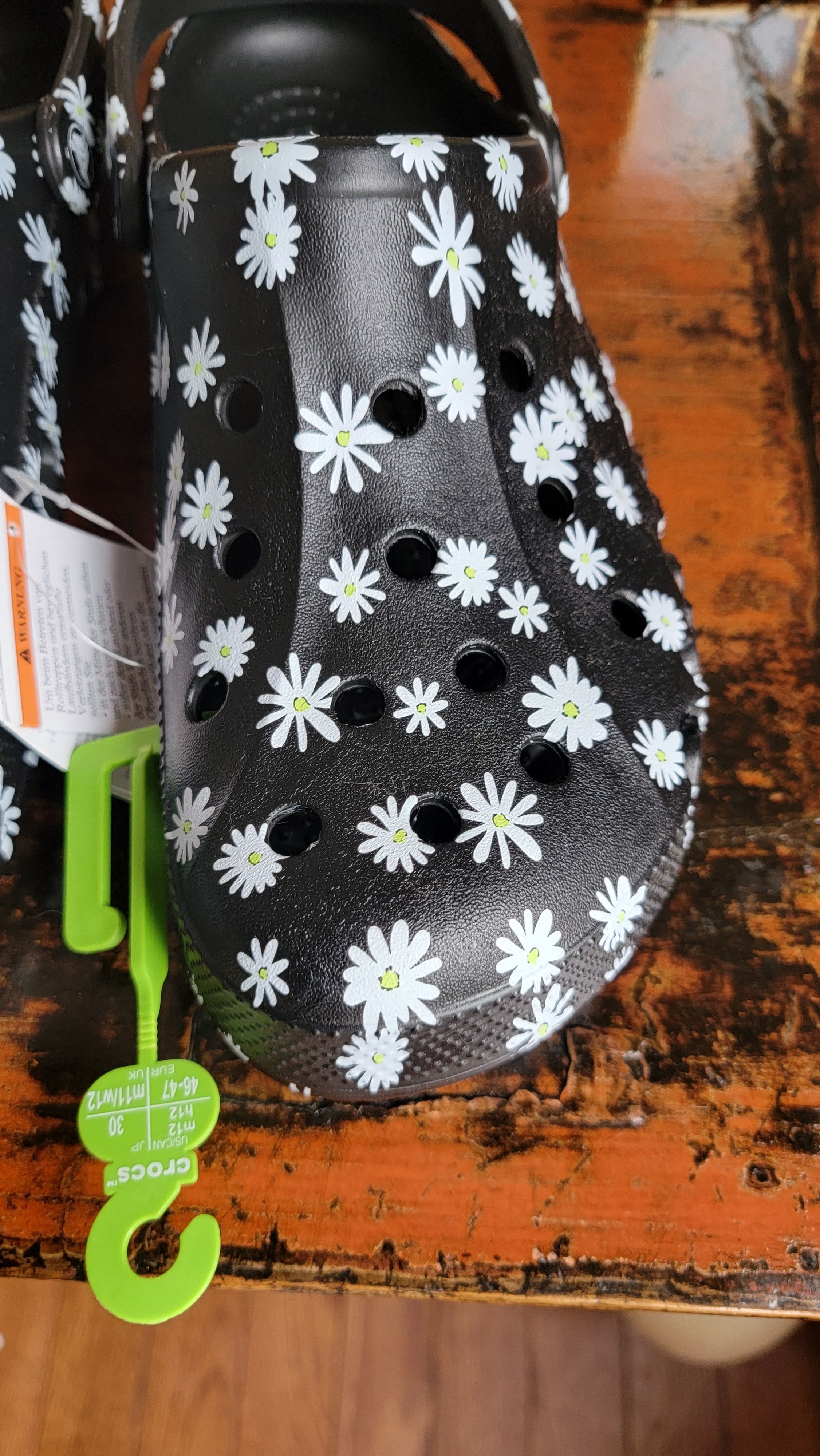 Crocs Flower Crocs Size US 12 / EU 45 - 2 Thumbnail