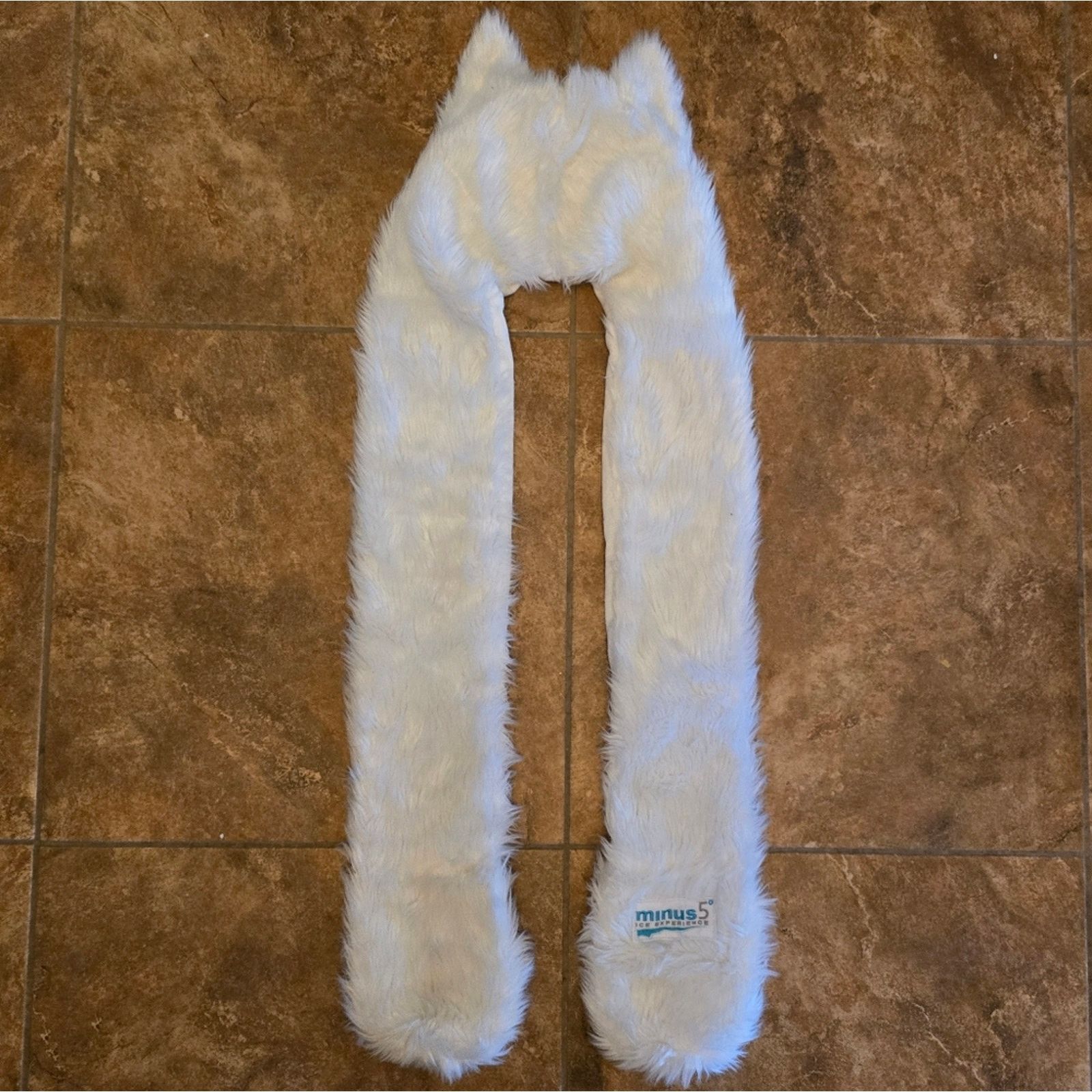 Other White | MINUS 5° | Faux Fur Animal Hat Size ONE SIZE - 2 Thumbnail