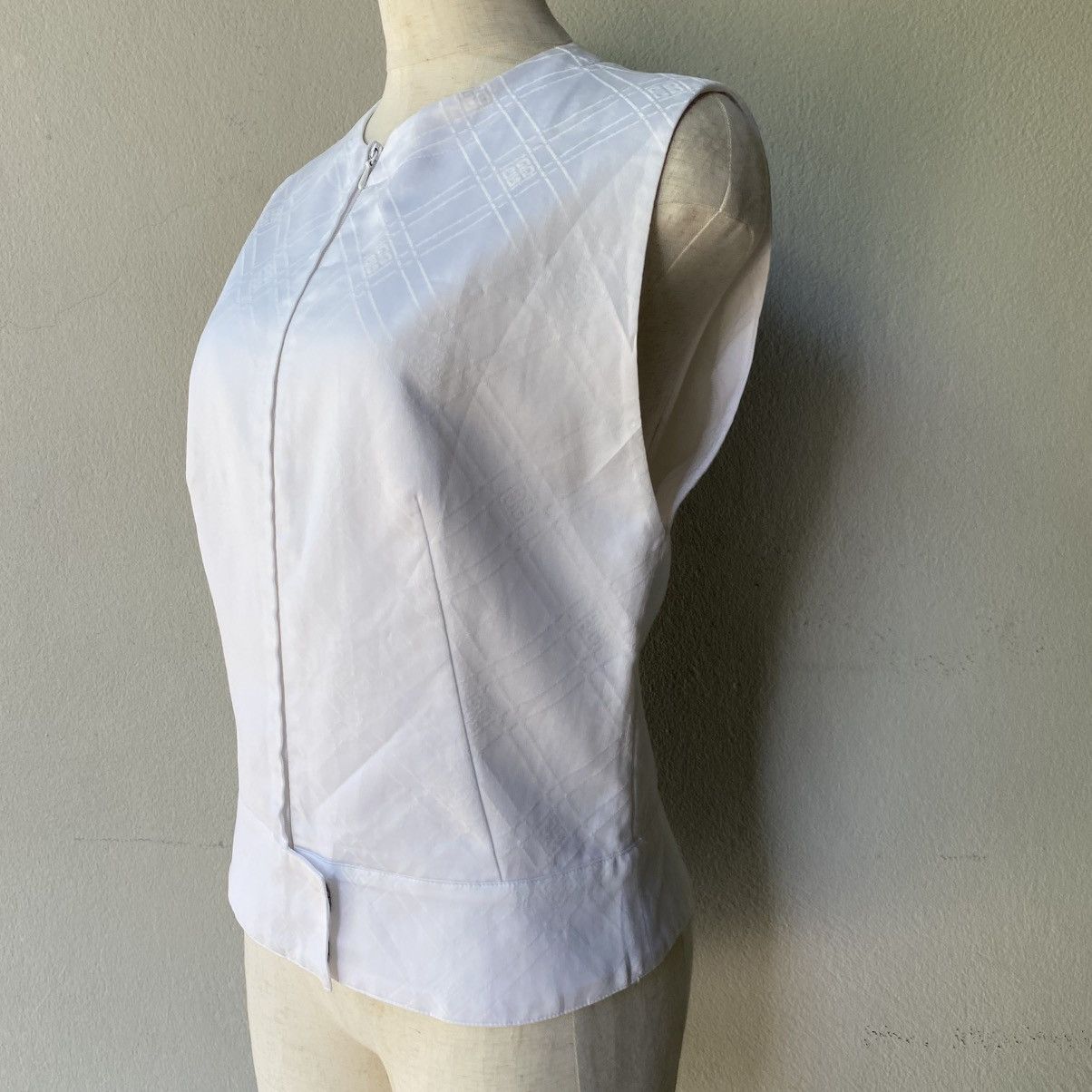 Givenchy Givenchy White Sleeveless Structured Blouse Size XS / US 0-2 / IT 36-38 - 14 Thumbnail