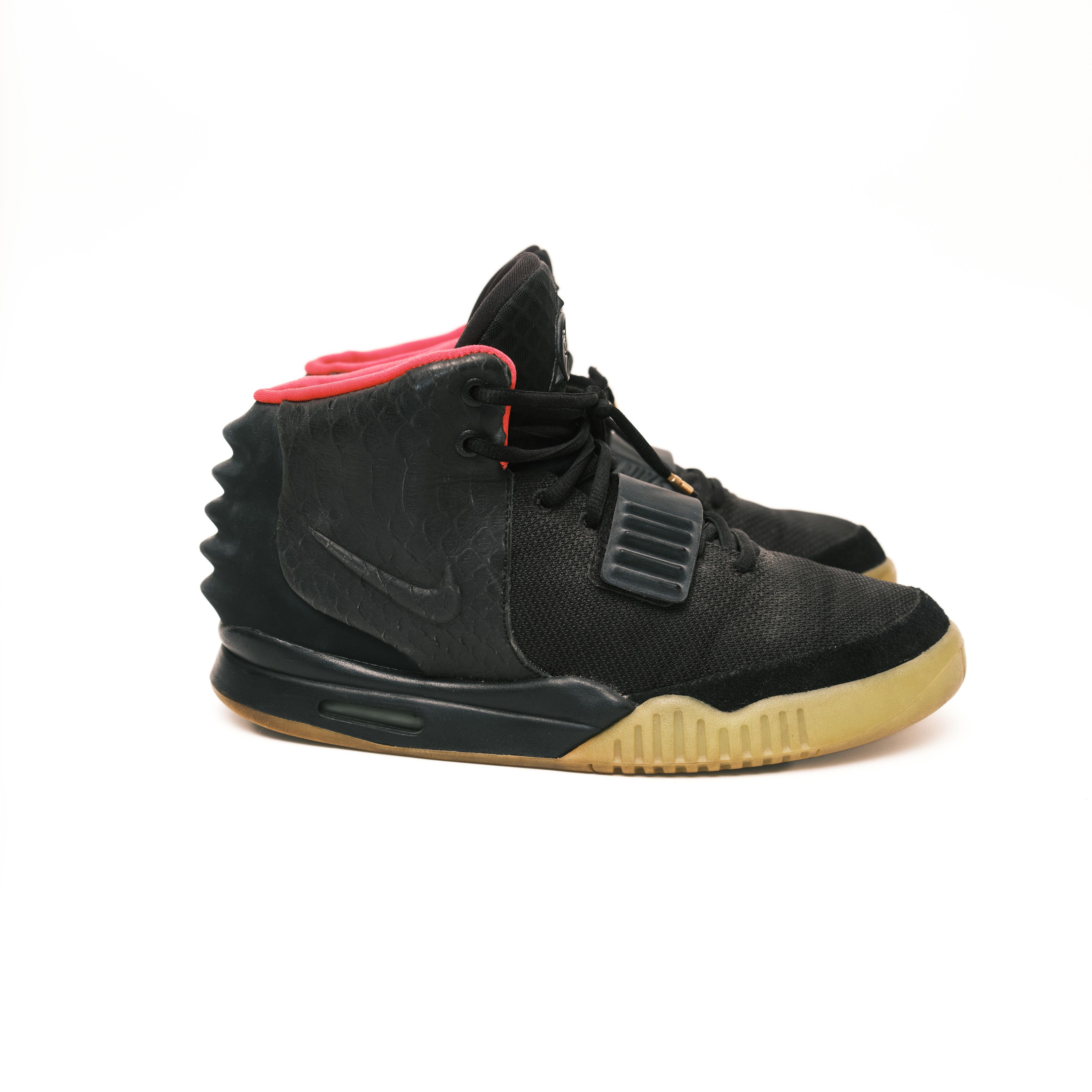 Kanye West × Nike Nike Air Yeezy 2 Solar Red Size 10.5 Size US 10.5 / EU 43-44 - 8 Thumbnail