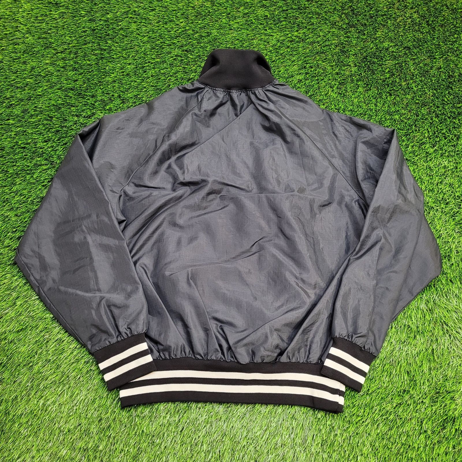Vintage Vintage King-Louie Bomber Jacket L 25x26 Baggy McDonalds Size US L / EU 52-54 / 3 - 2 Thumbnail