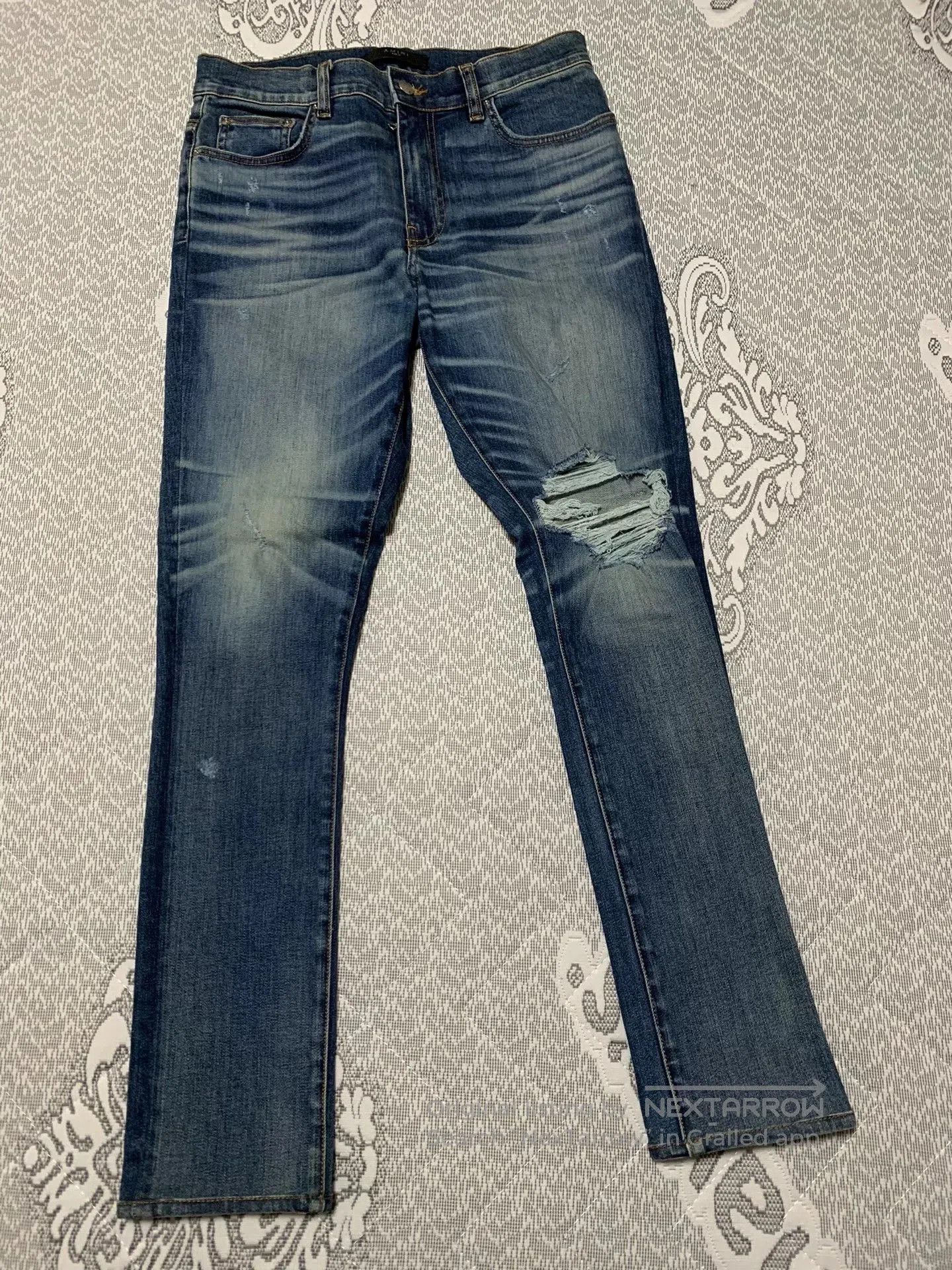 Amiri AMIRI Distressed Washed Jeans. Size US 31 - 1 Thumbnail