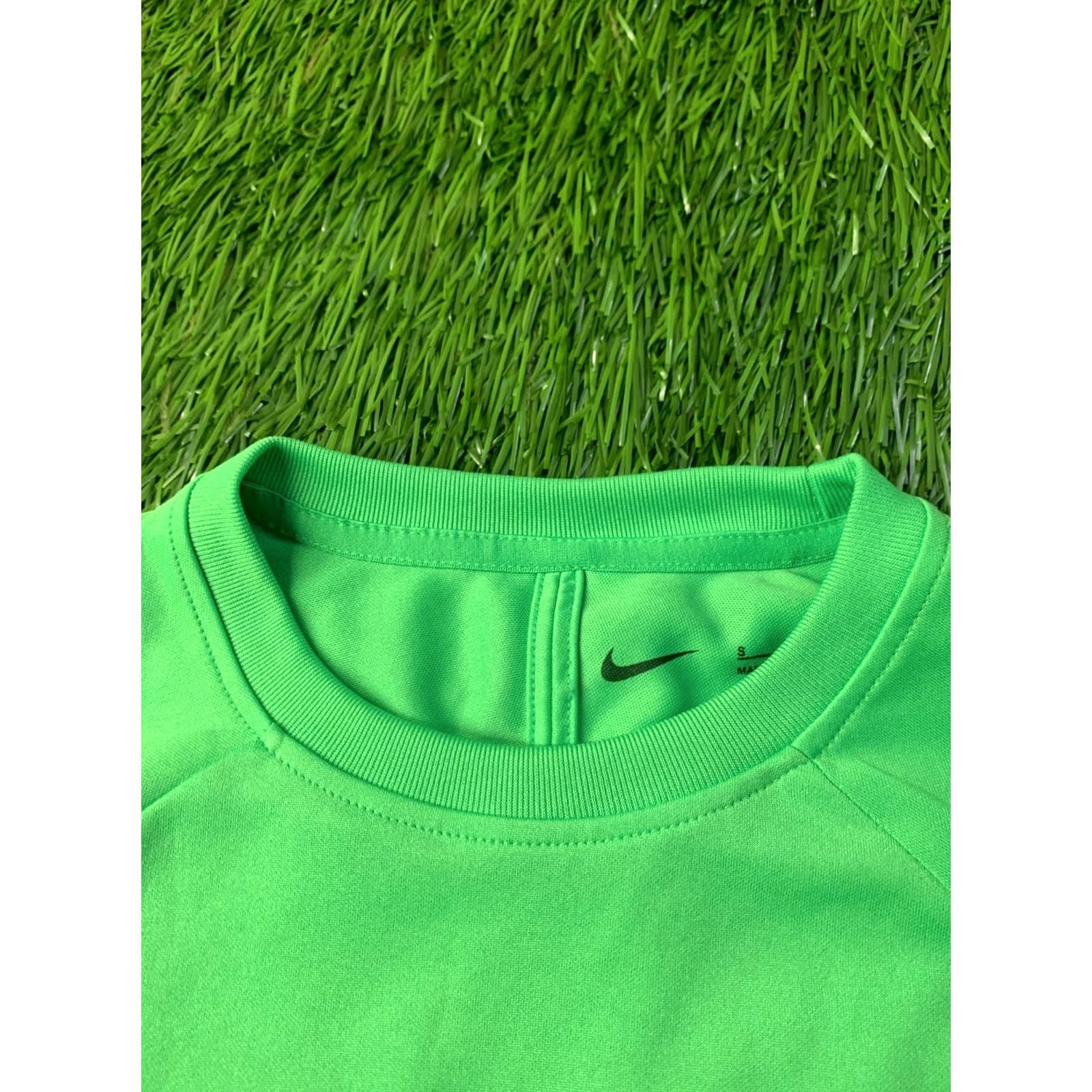 Nike Nike Academy Dri-FIT Shirt Men S Green/White Football Jersey Short Sleeve T-Shirt 2022 Nike Dri-FIT Size US S / EU 44-46 / 1 - 4 Thumbnail