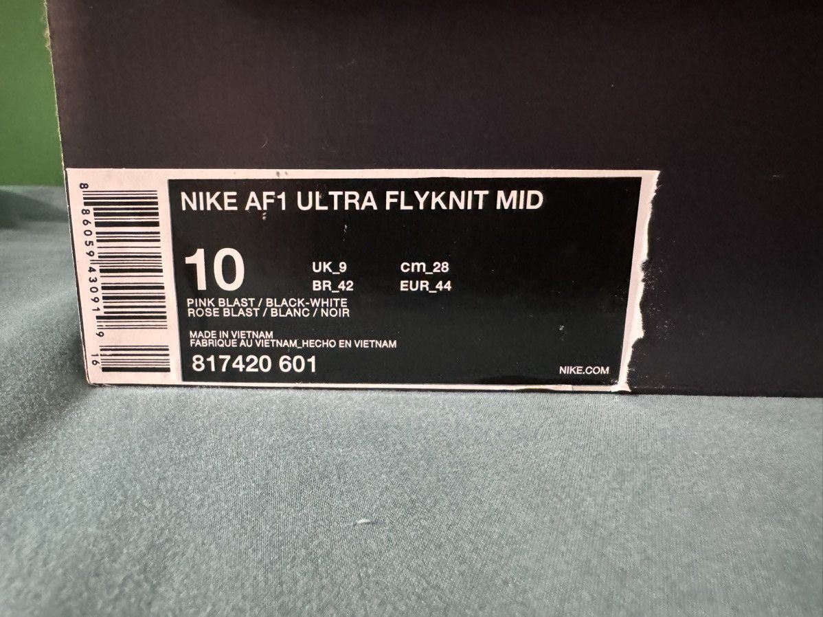Nike Nike Air Force 1 Ultra Flynit Mid 2017 Size US 10 / EU 43 - 6 Thumbnail