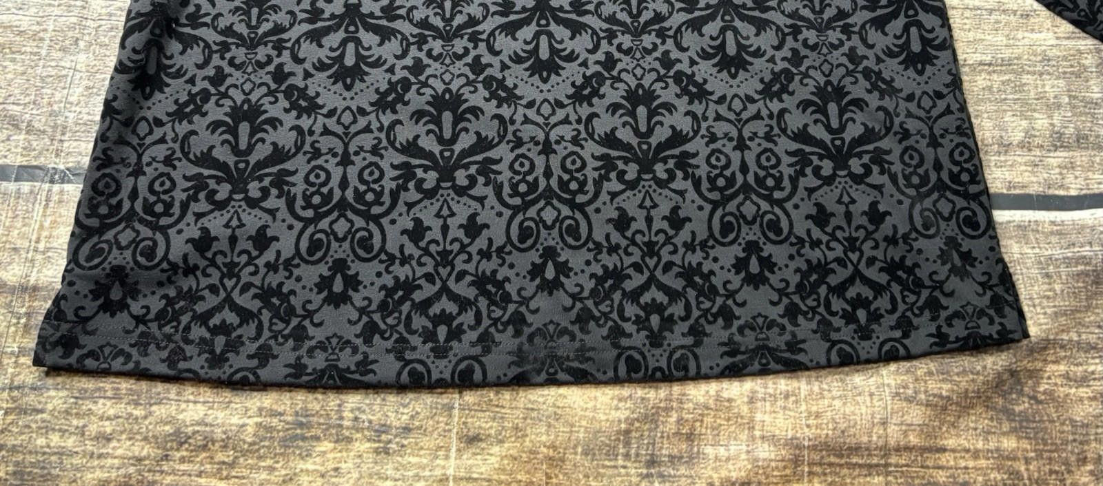 Talbots Talbots Top Women's Large Black Velvet Burnout Formal Size L / US 10 / IT 46 - 5 Thumbnail