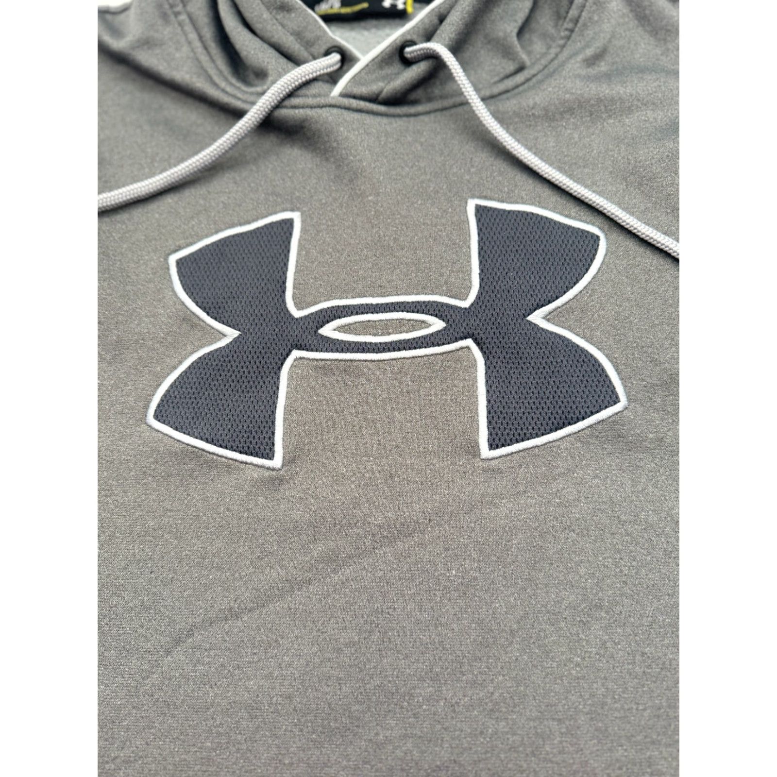 Under Armour VINTAGE Under Armour Storm Mens Hoodie Large Loose Gray Black Pullover Sweatshirt 2497 Size US L / EU 52-54 / 3 - 3 Thumbnail
