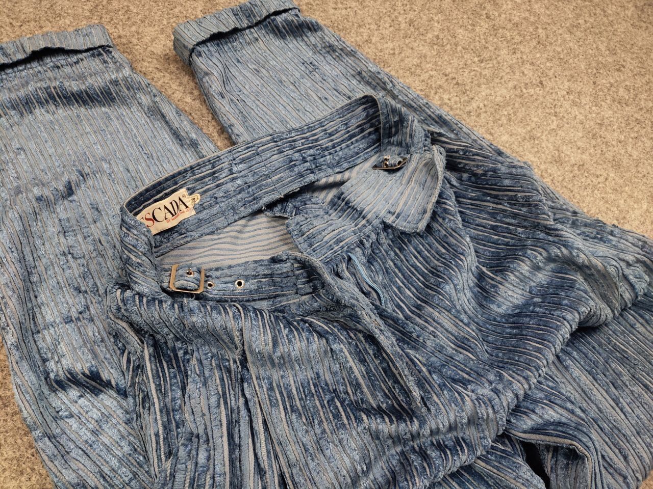 Escada Vintage Escada By Margaretha Ley Corduroy Velour Blue Pants Size 27" / US 4 / IT 40 - 17 Thumbnail