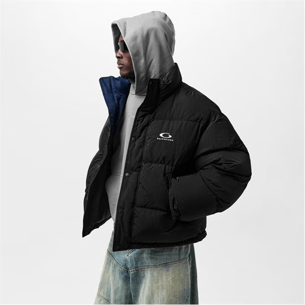 Balenciaga Bal Reversible Pffr Sn52 Size US S / EU 44-46 / 1 - 2 Thumbnail