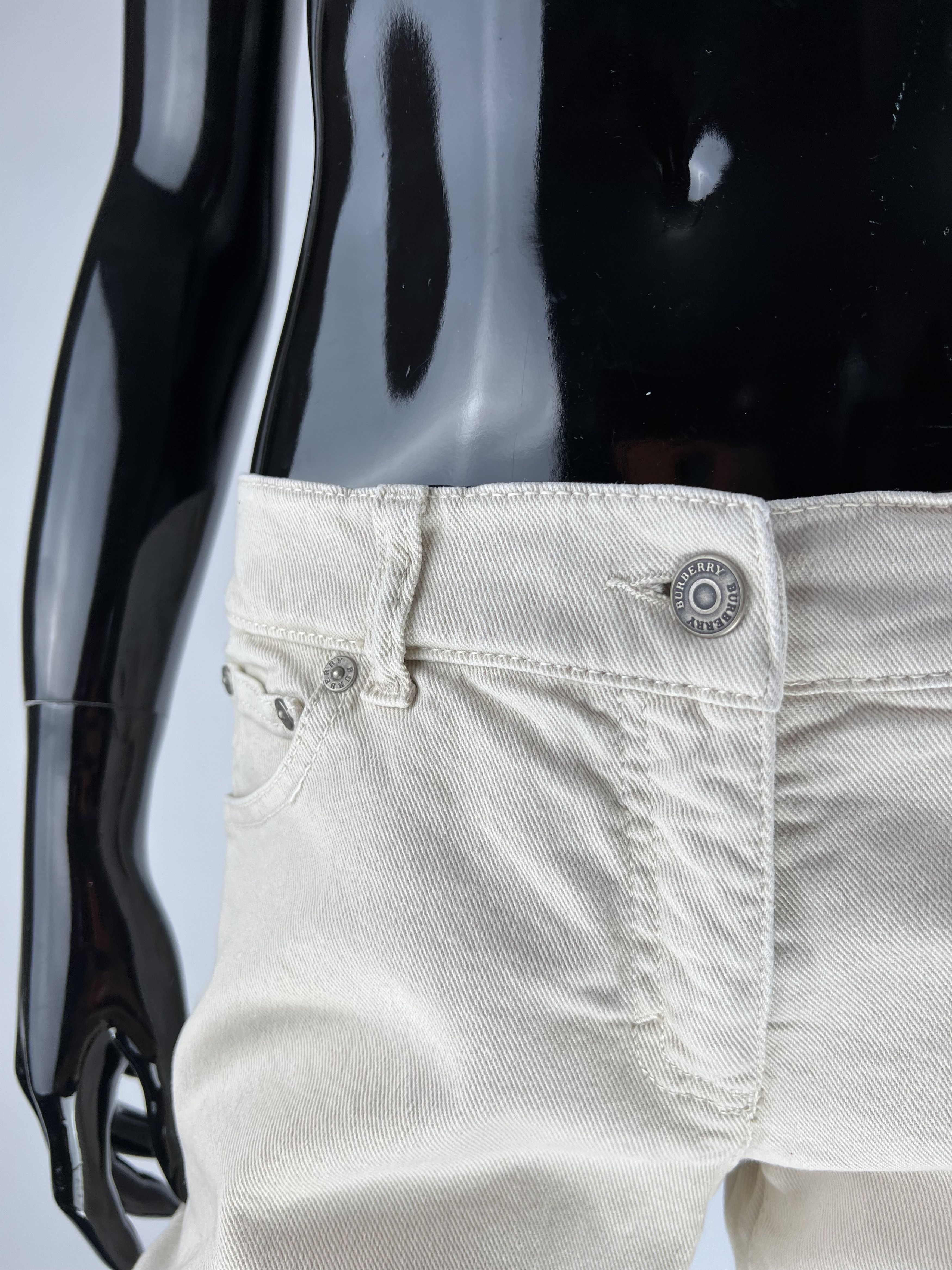 Burberry Burberry London Capri Jeans Women's Size 28 Size 28" / US 6 / IT 42 - 5 Thumbnail
