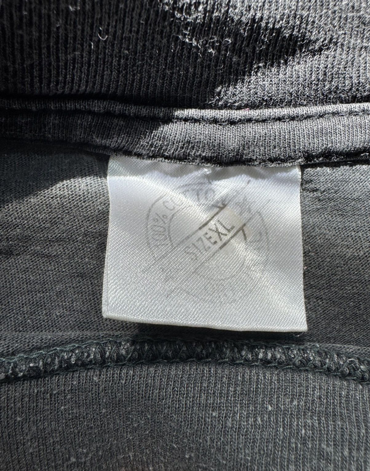 Vintage vintage y2k 2000s paris t shirt size xl Size US XL / EU 56 / 4 - 3 Thumbnail