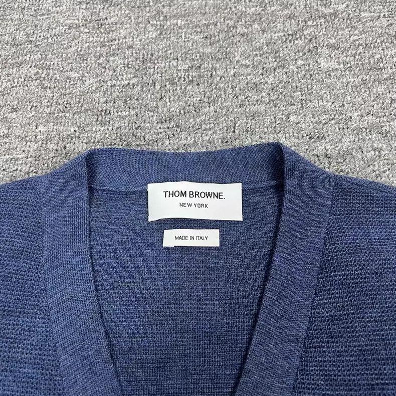 Thom Browne Thom Browne Four-striped sweater knitted cardigan 2506-Next Size US S / EU 44-46 / 1 - 5 Thumbnail