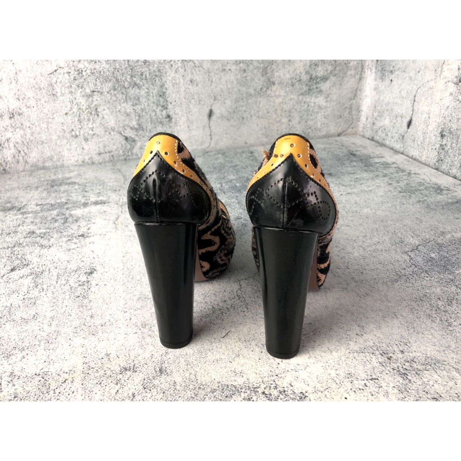 Missoni Missoni Women's Brocade Block Heel Pumps Size 38.5 Black Brocade Pump Size US 8 / IT 38 - 3 Thumbnail