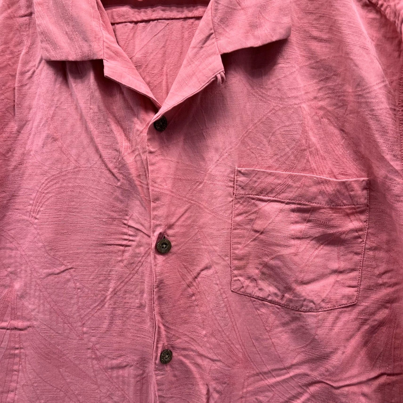 Tommy Bahama VINTAGE Tommy Bahama Shirt Mens XL Pink Silk Camp Short Sleeve Button Front Casual Size US XL / EU 56 / 4 - 7 Thumbnail