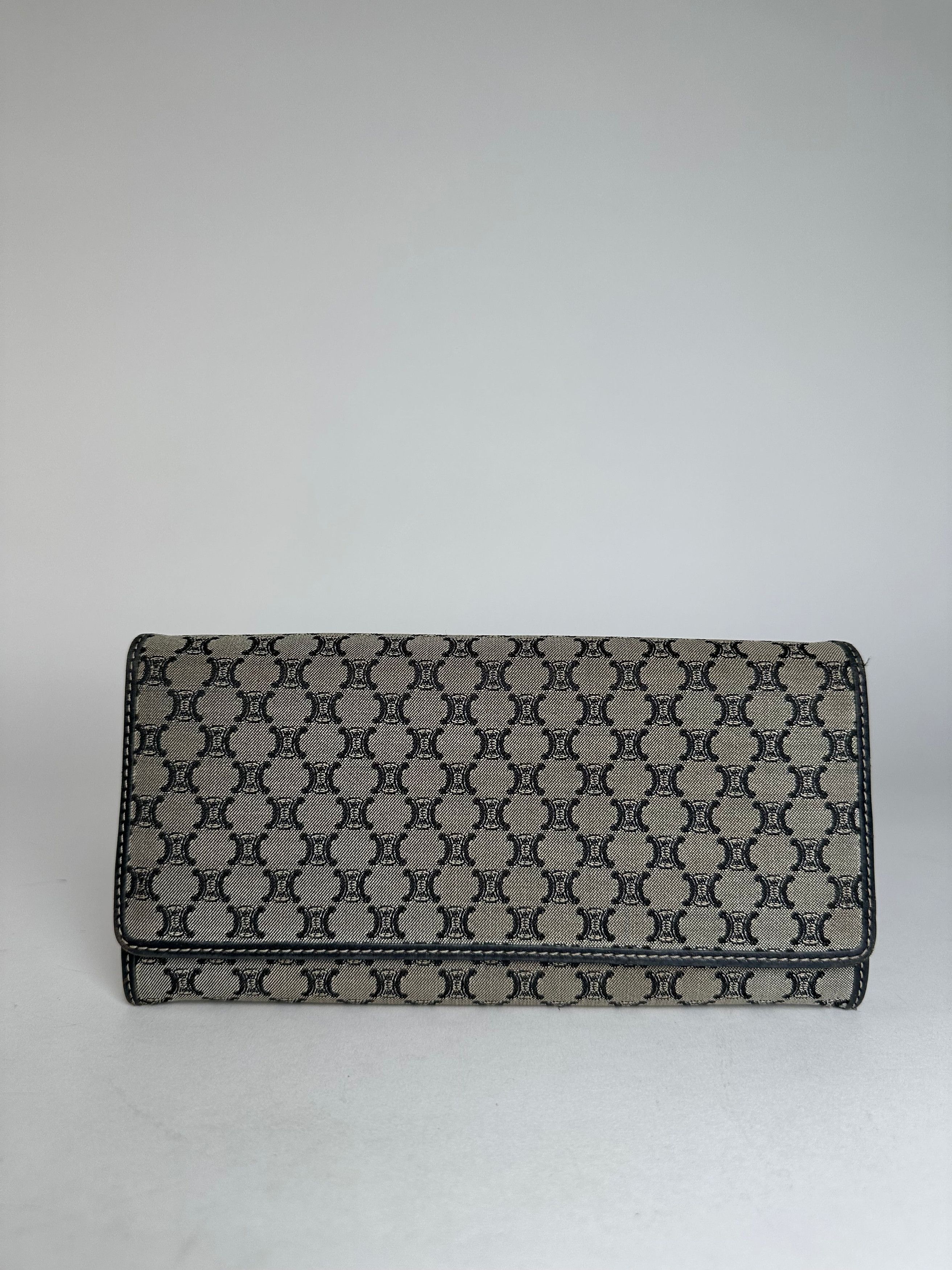 Celine Vintage Paris Triomphe Monogram Long Wallet Grey Black Size ONE SIZE - 1 Thumbnail