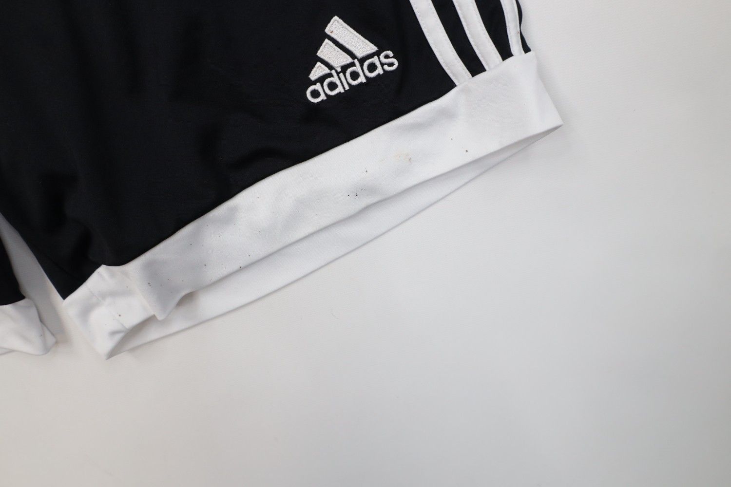 Adidas Vintage Y2K Adidas Running Jogging Soccer Shorts Black Size US 32 / EU 48 - 6 Thumbnail