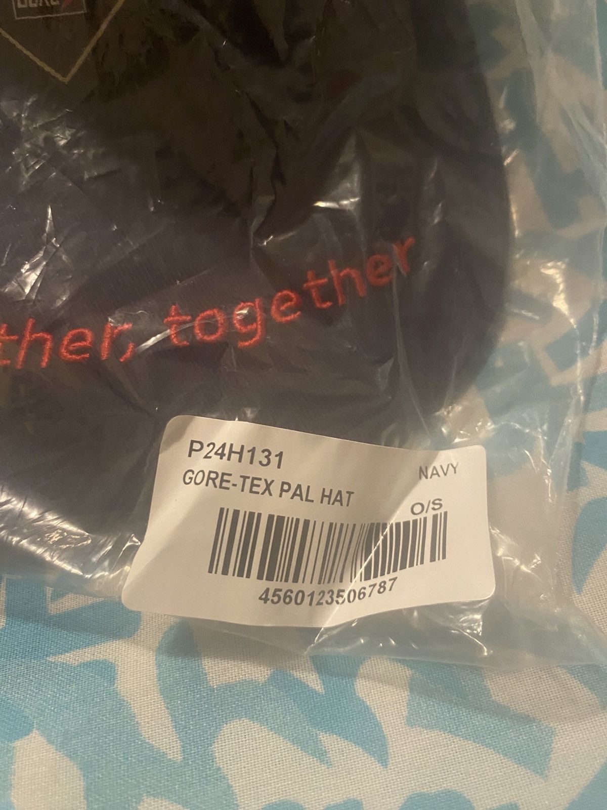 Goretex × Palace Palace Gore-Tex Pal Hat FW23 Navy Blue Size ONE SIZE - 5 Thumbnail