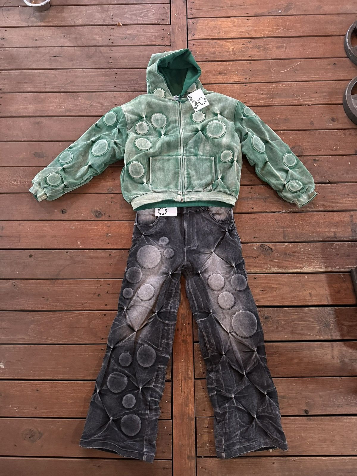 badson.us | LIMESTONE 'OXYGEN' PADDED CANVAS PANTS | Instagram