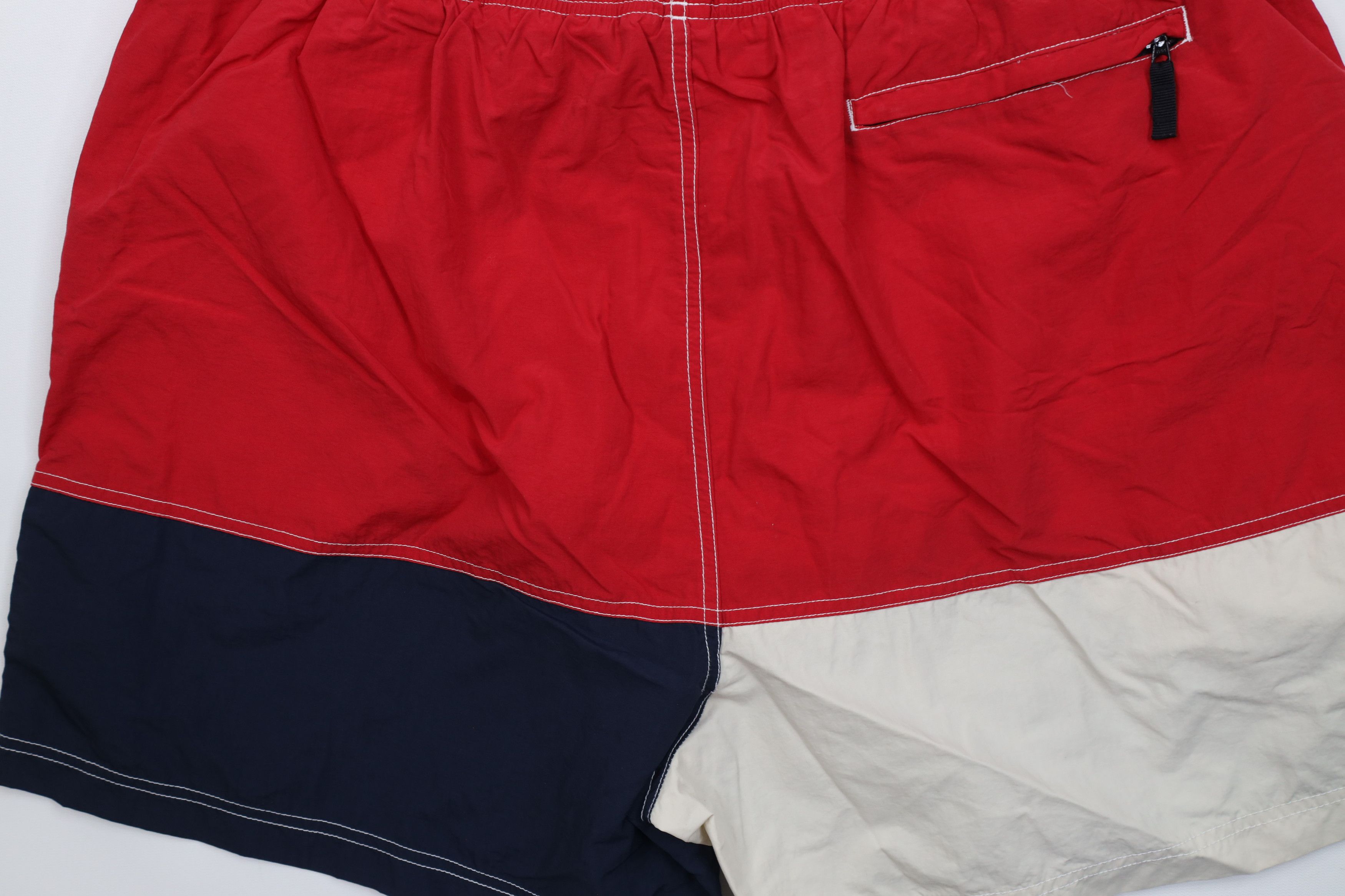 Nautica Vintage 90s Nautica Block Lined Sailing Shorts Swim Trunks Size US 36 / EU 52 - 12 Thumbnail