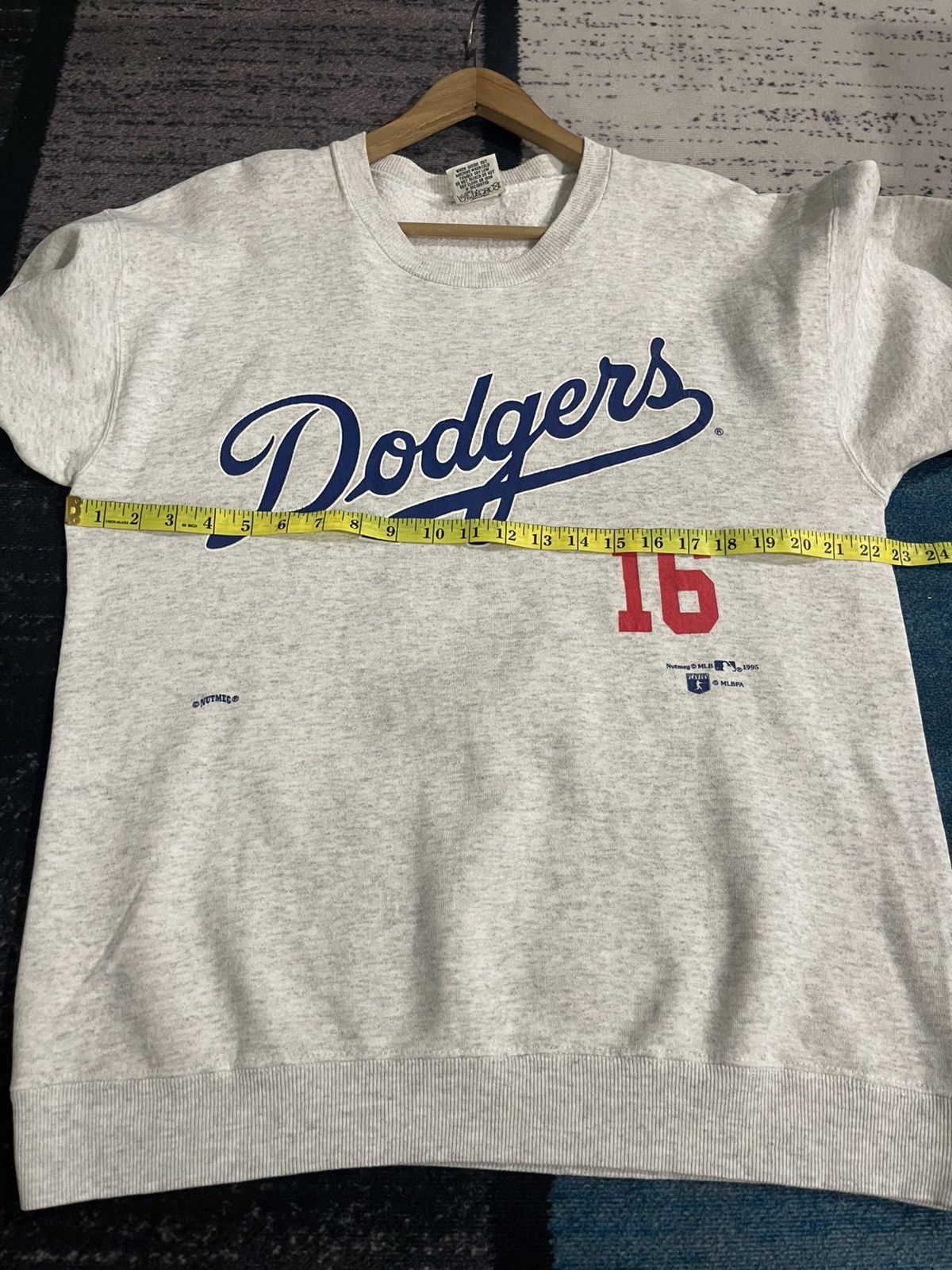 NBA Vintage 90s Dodgers Nutmeg Mills Nomo 16 MLB Sweatshirt Size US L / EU 52-54 / 3 - 13 Thumbnail