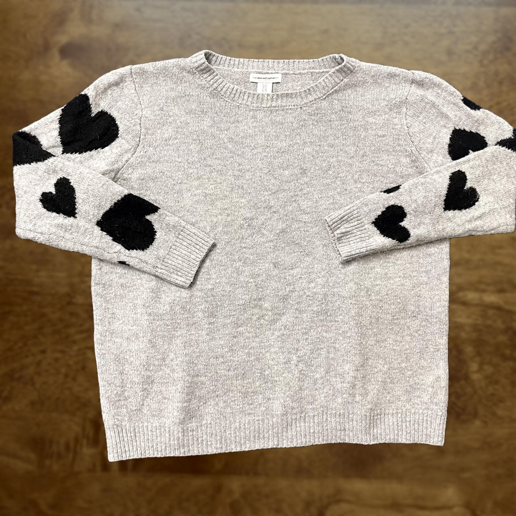 Vintage VINTAGE Cupcakes And Cashmere Sweater Womens 1X Gray Heart Sleeve Knit Pullover Plus Size XL / US 12-14 / IT 48-50 - 1 Thumbnail