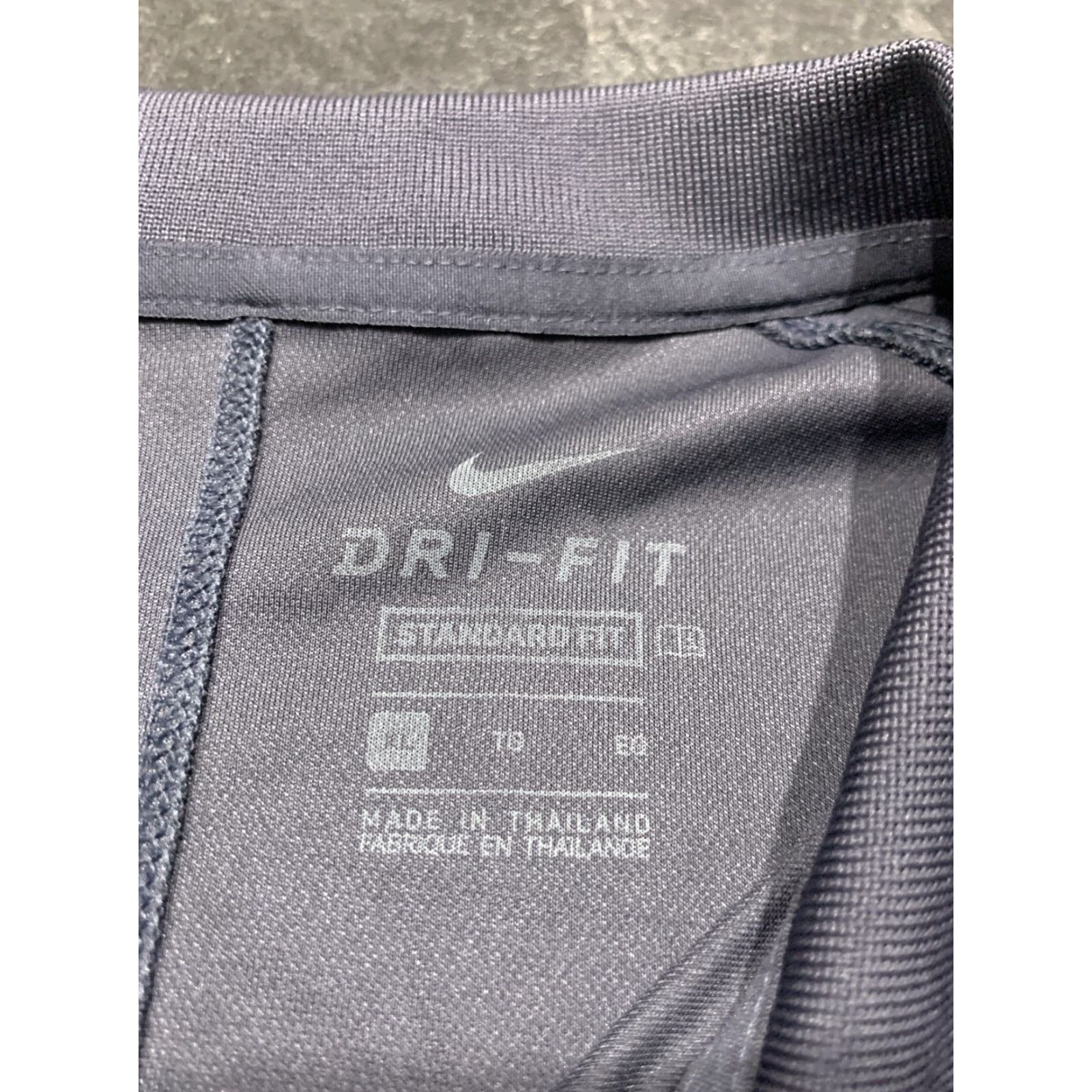 Nike NIKE Athletic Fit XL Gray Polo Shirt Mens Size US XL / EU 56 / 4 - 6 Thumbnail