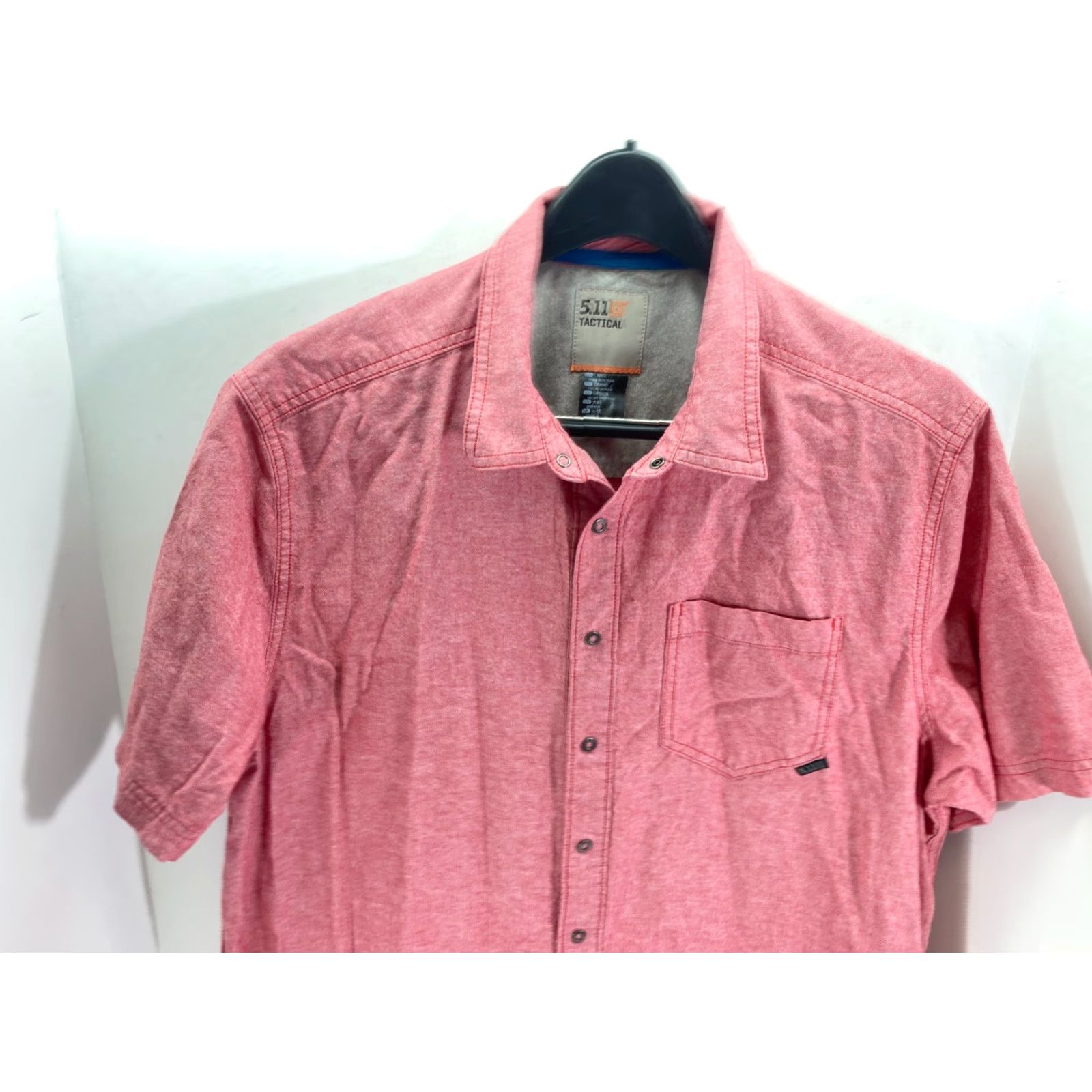 Vintage 5.11 Tactical Shirt Mens L Pink Pearl Snap Front Short Sleeve Pocket Logo Modern Mens L Pink Pearl Snap Front Short Sleeve Pocket Logo Modern Size US L / EU 52-54 / 3 - 4 Thumbnail