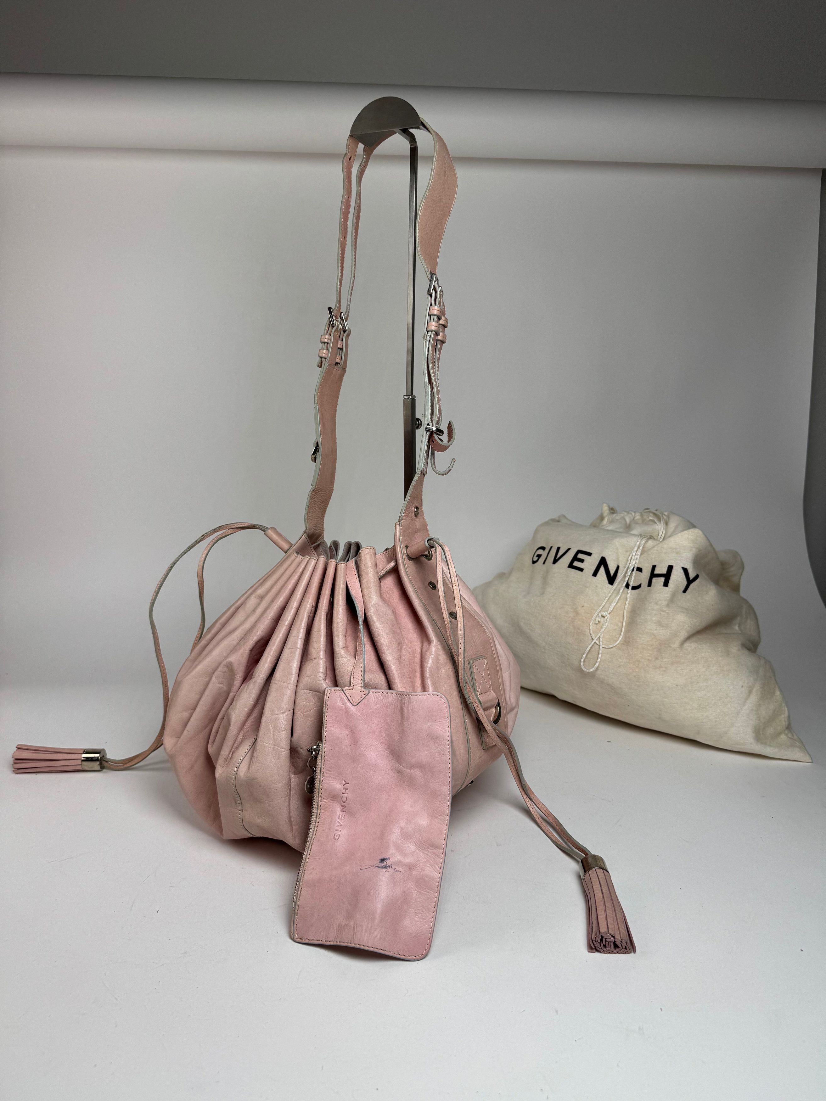 Givenchy Vintage Leather Bag Pink Size ONE SIZE - 1 Thumbnail