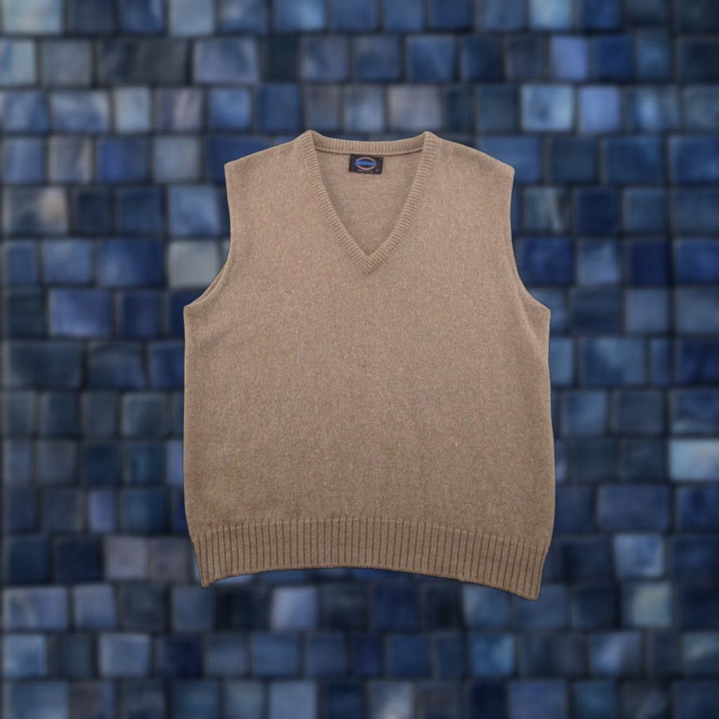 Jantzen VINTAGE Jantzen Sweater Vest Shirt XL Brown Wool Knit 90s Golf Mens Accessories Button V-Neck Autumn Winter Fall Spring USA Made Size US XL / EU 56 / 4 - 1 Thumbnail