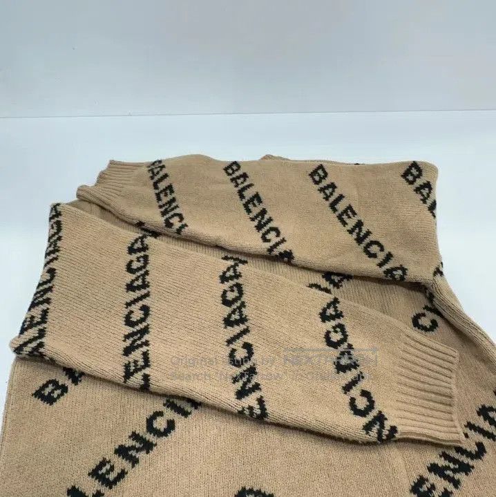 Balenciaga Balenciaga Logo Knit Wool Sweater for Men. Size US M / EU 48-50 / 2 - 8 Thumbnail