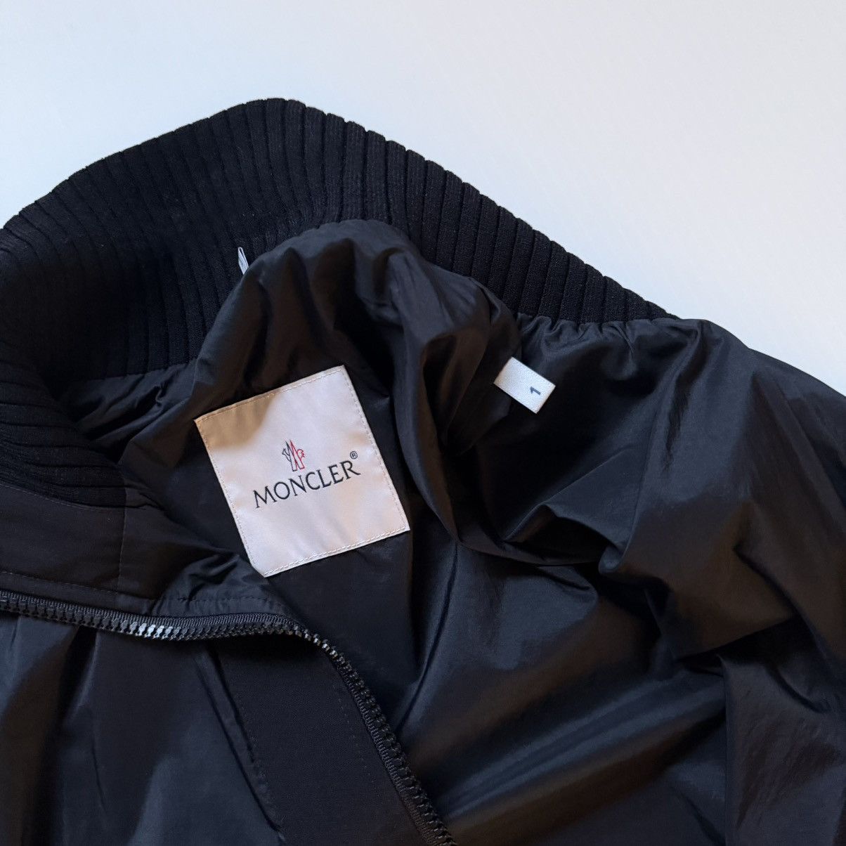 Moncler Moncler Lightweight Rain Jacket / Windbreaker Size US S / EU 44-46 / 1 - 5 Thumbnail
