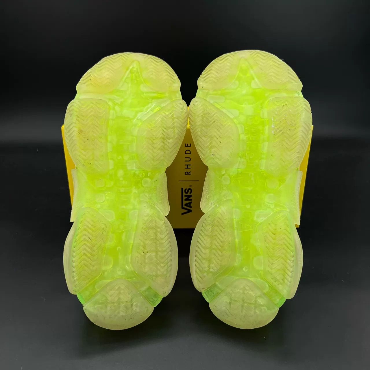 Balenciaga Balenciaga Triples White Green 38 Worn 2x With Box Size US 7.5 / IT 37.5 - 3 Thumbnail