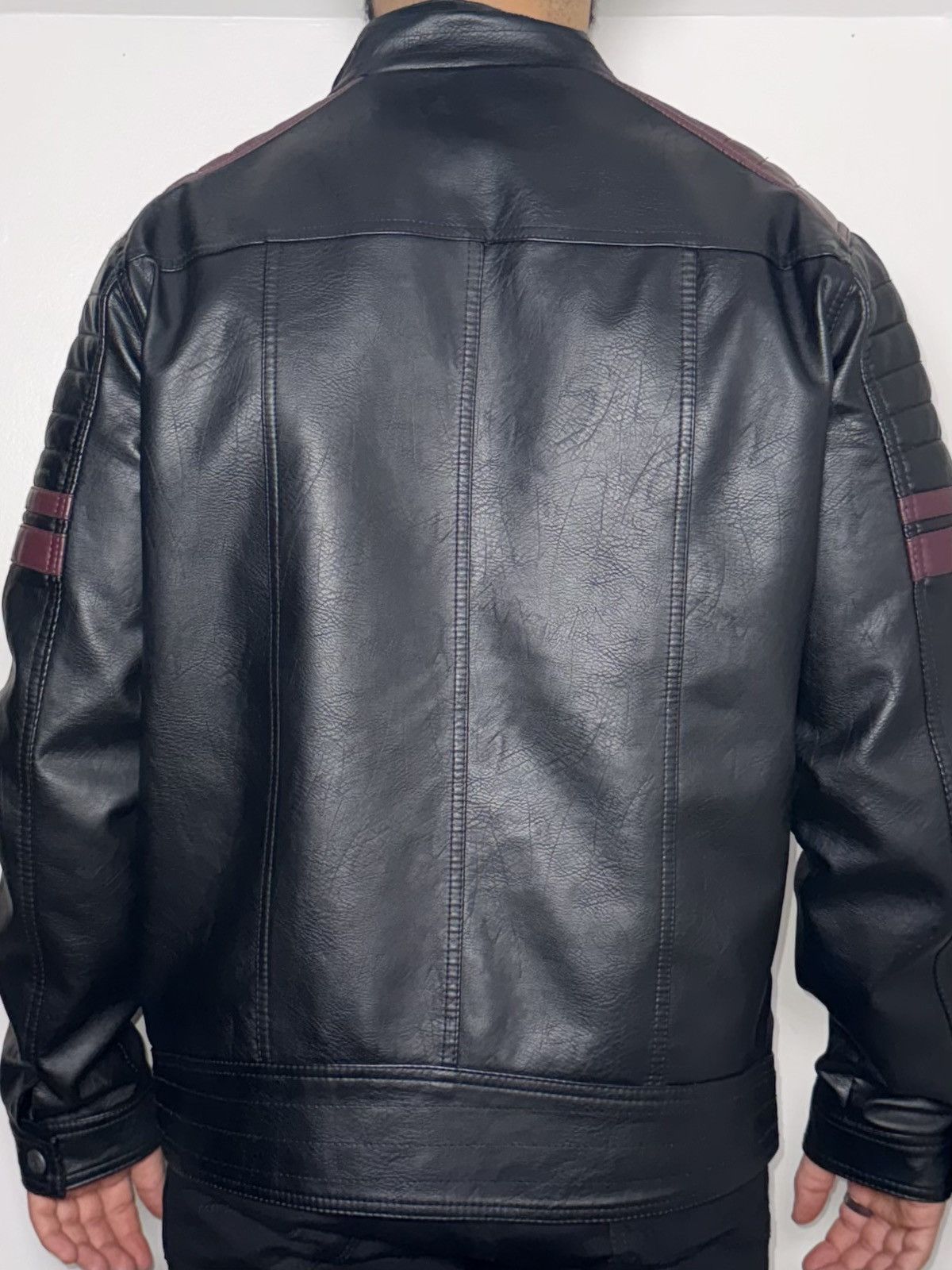 Other Black Leather Jack with Burgundy Stripe Size US L / EU 52-54 / 3 - 4 Thumbnail
