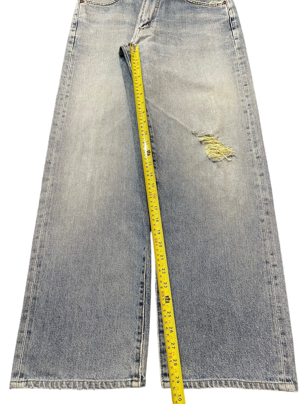 KMRii Vintage Japanese Brand Blue Faded Wash Distress Baggy Jeans Size US 31 - 13 Thumbnail