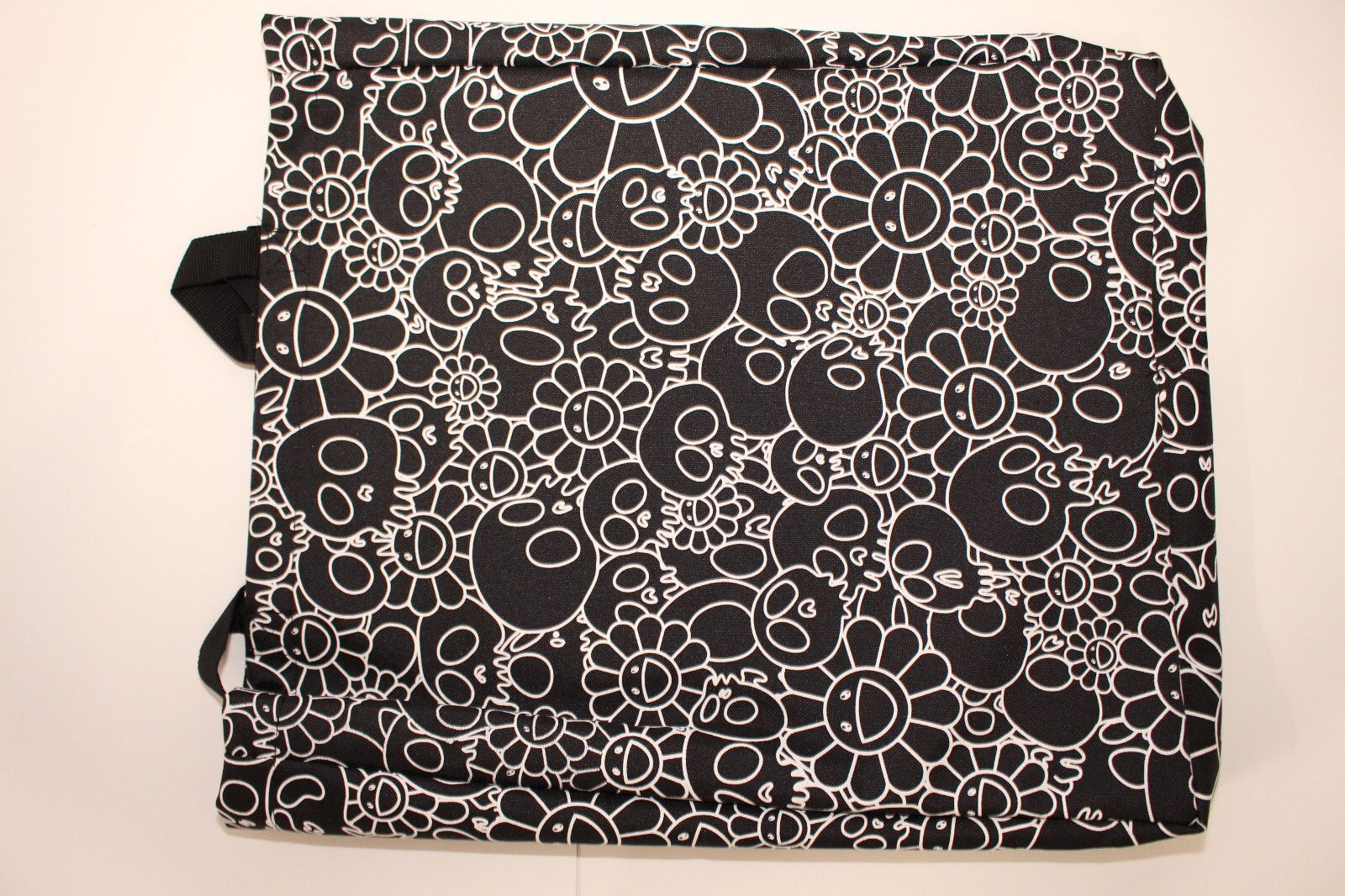 Herschel Supply Co. × Takashi Murakami Takashi Murakami x Complexcon Skull & Flower Tote Bag Hersc Size ONE SIZE - 8 Thumbnail