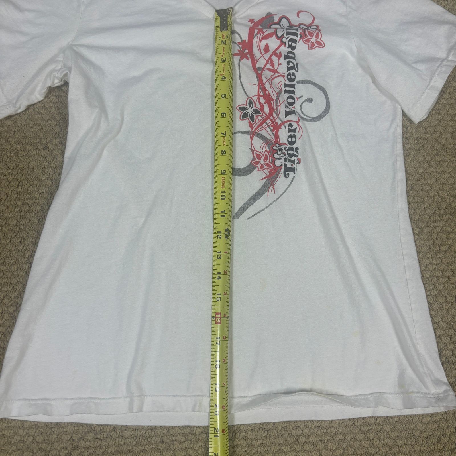 Affliction y2k 2000s affliction style womens tshirt Large floral grunge Size L / US 10 / IT 46 - 8 Thumbnail