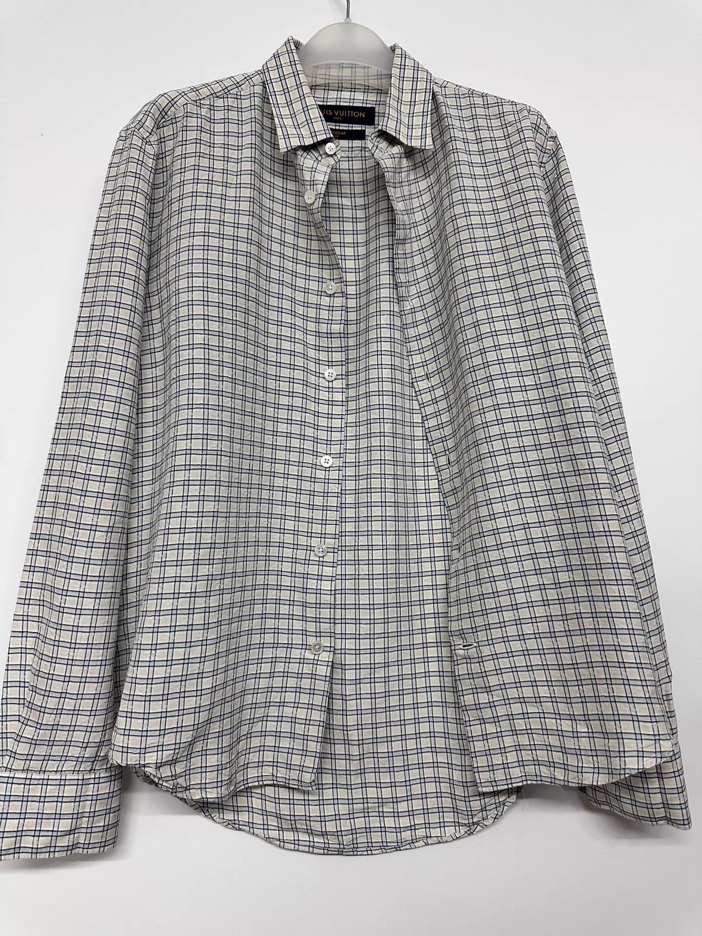 Louis Vuitton LV AOP Shirt S (43/106/69/62) Size US S / EU 44-46 / 1 - 1 Thumbnail