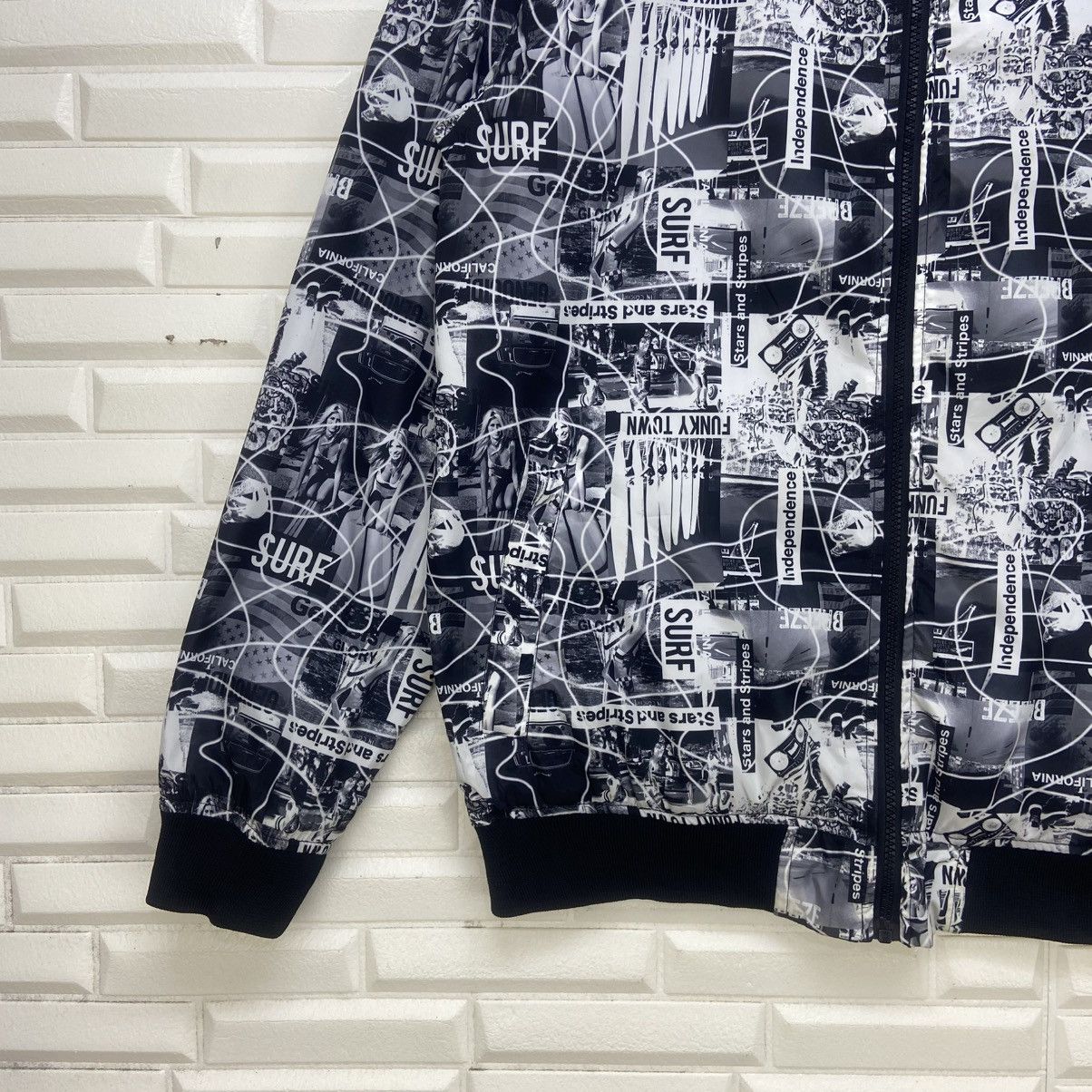 Japanese Brand Japanese Brand Surf Independence Full Print Bomber Style Size US M / EU 48-50 / 2 - 5 Thumbnail
