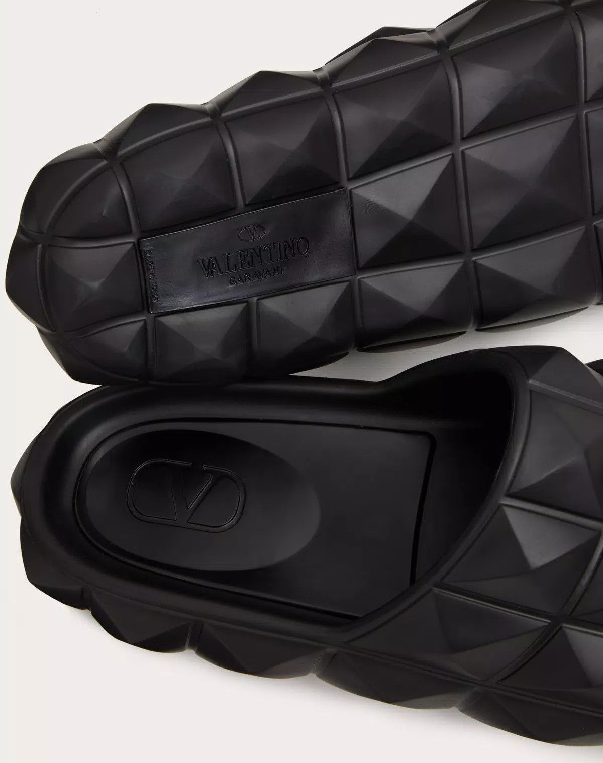Valentino oc11z0625 Roman Stud Turtle Slide Sandal in Black Size US 8 / EU 41 - 5 Thumbnail