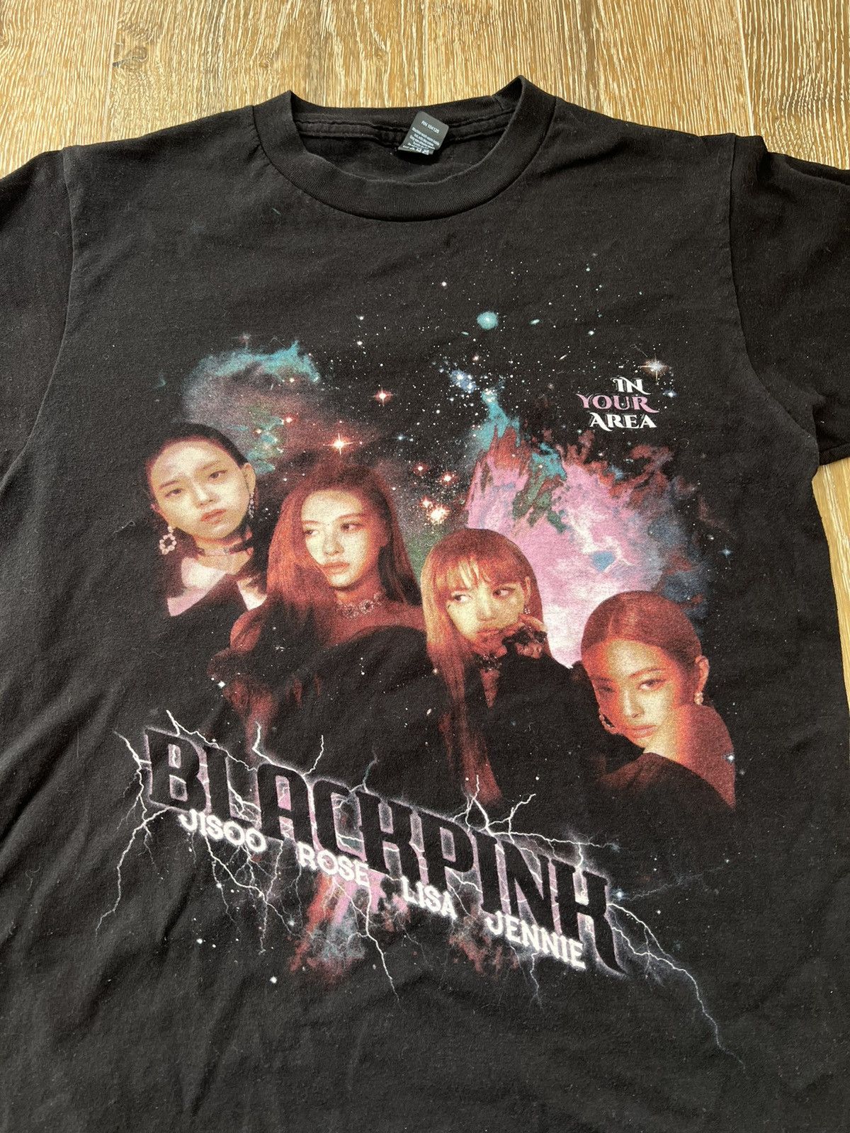 Band Tees 2019 blackpink in your area tour tee Size US S / EU 44-46 / 1 - 2 Thumbnail