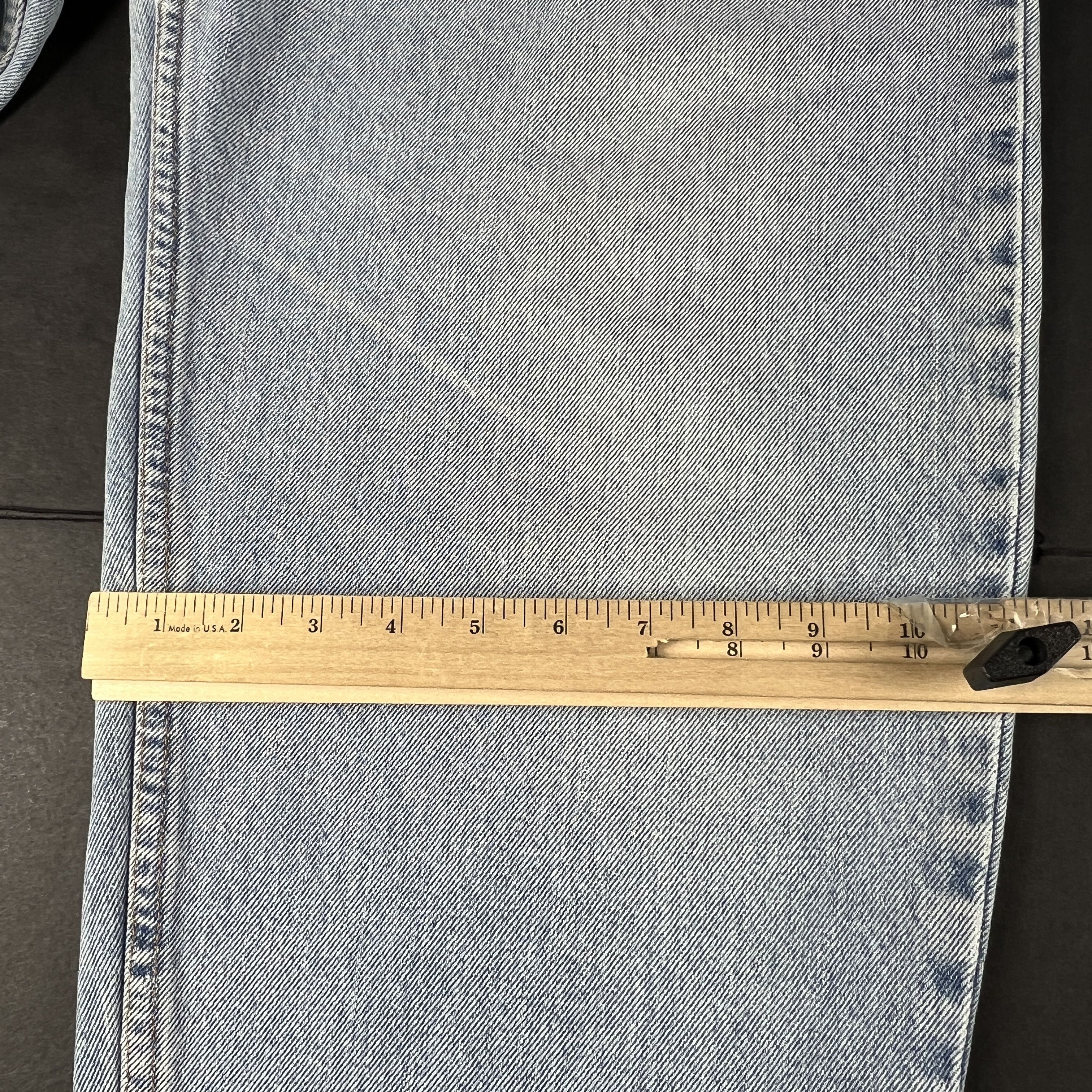 Levi's × Vintage VTG 90s Levi's Jeans 560 Loose Tapered Blue Denim Size US 35 - 21 Thumbnail