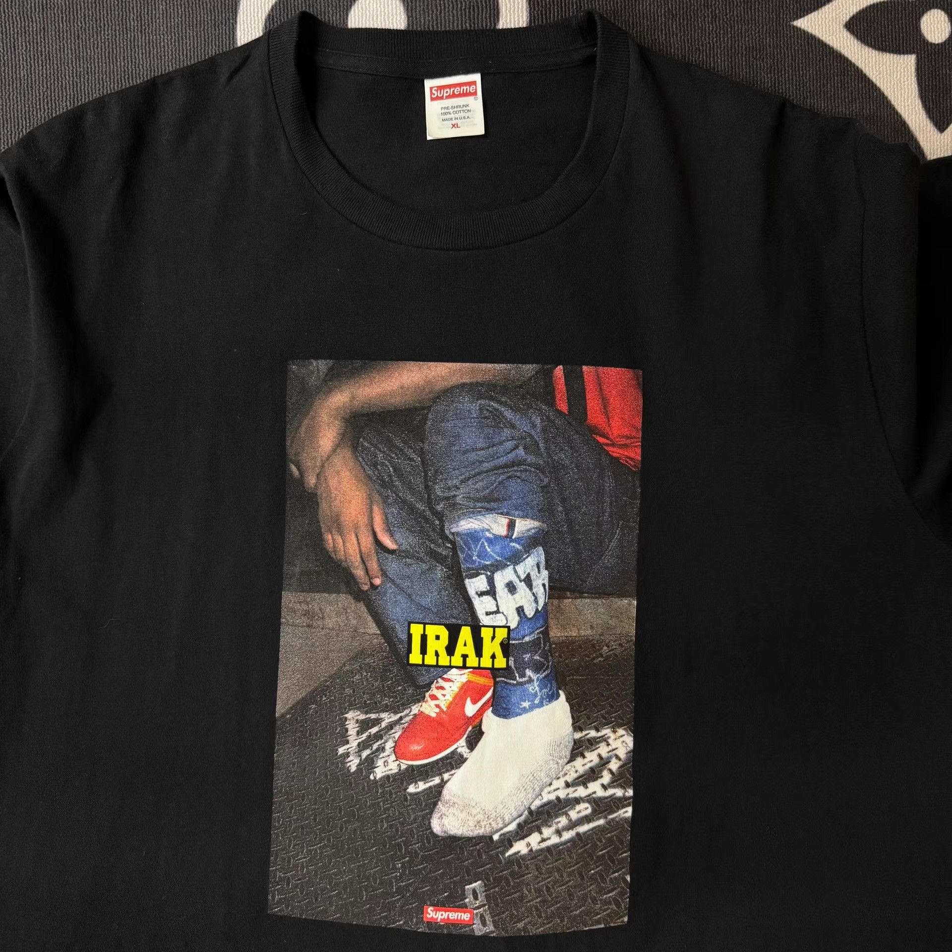 Supreme Supreme Photo Print Black Short Sleeve Q10 Size US XL / EU 56 / 4 - 4 Thumbnail