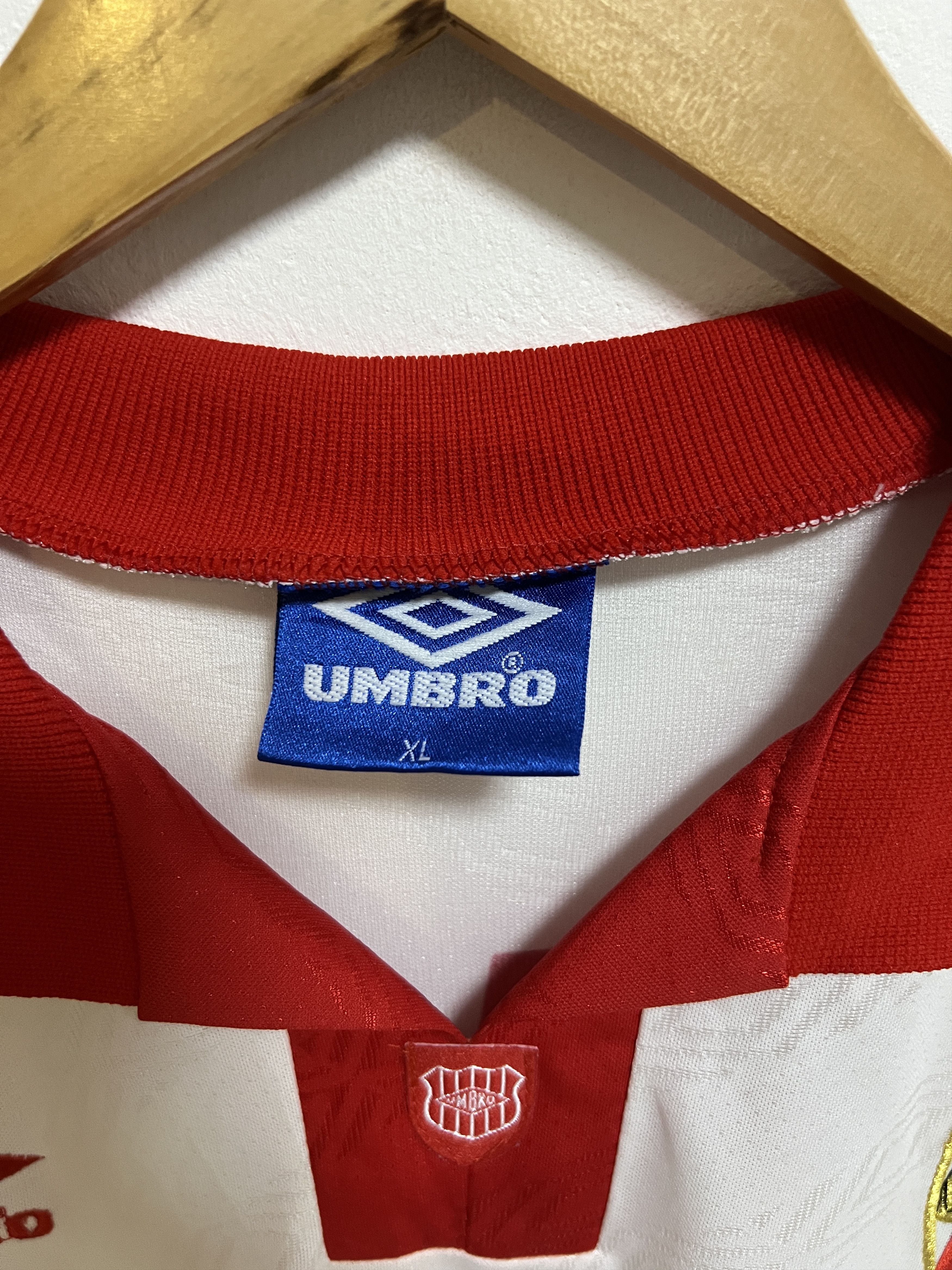 Umbro (XL) Sevilla 1994-96 Home Kit Moacir #15 Size US XL / EU 56 / 4 - 3 Thumbnail