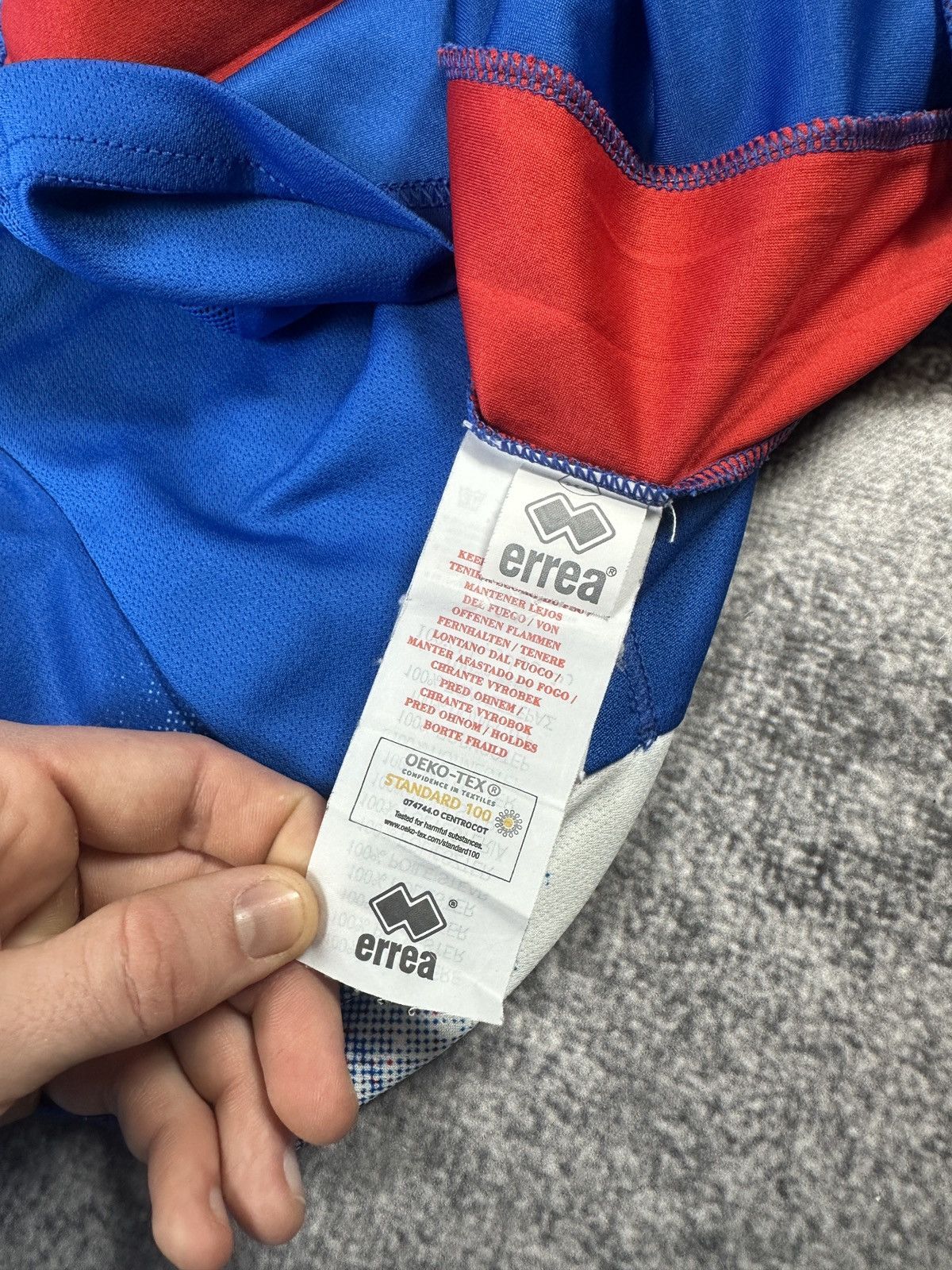 Errea KSI Errea Island Soccer Jersey Streetwear XS VTg Rare Tee Size US XS / EU 42 / 0 - 6 Thumbnail