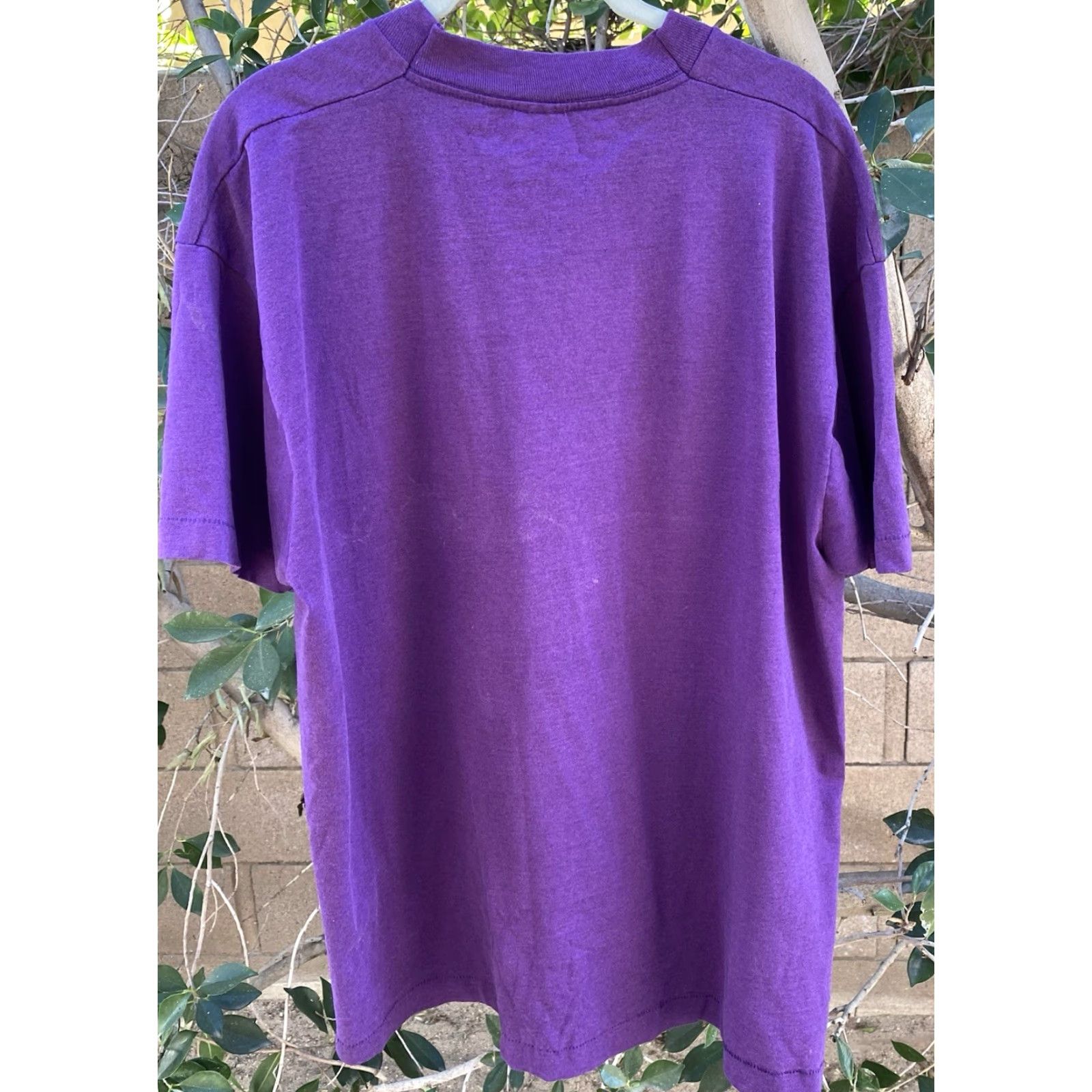 Vintage VINTAGE Best Salinas High Renaissance T Shirt XL Purple Cowboy Rodeo USA Made 90s Mens Shirt Graphics 90s USA Cowboy Bronco Kid? Size US XL / EU 56 / 4 - 7 Thumbnail