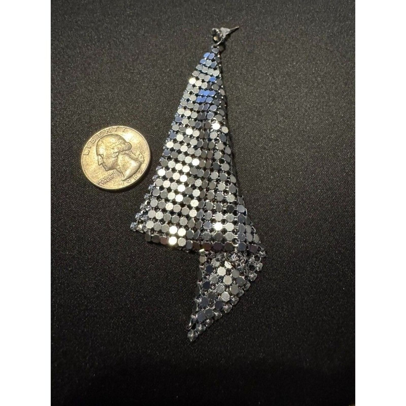 Other Silver Tone Mesh Post Sparkle Earrings 4in Length Size ONE SIZE - 5 Thumbnail