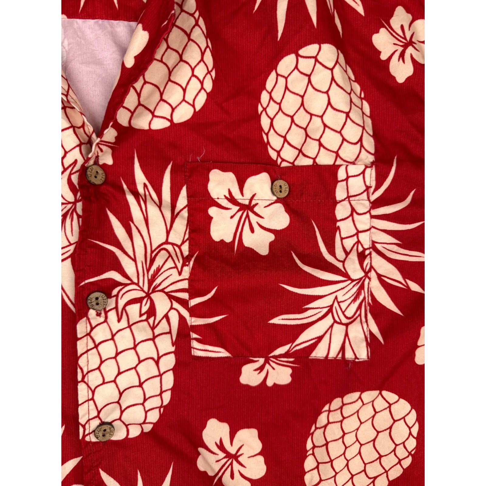 FUZZI Uzzi Button-Up Shirt Men Large Red Floral Pineapple 100% Polyester Pocket Hawaiian Resort Aloha Luau Vacation Size US L / EU 52-54 / 3 - 6 Thumbnail
