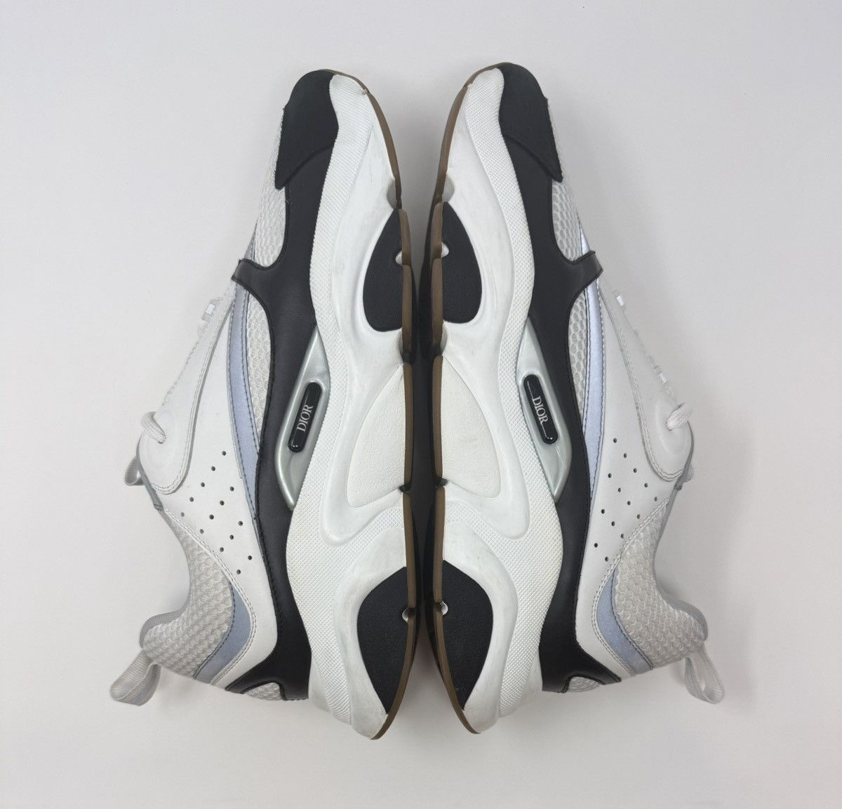 Dior Dior B22 Sneaker White/Black Size US 12 / EU 45 - 3 Thumbnail
