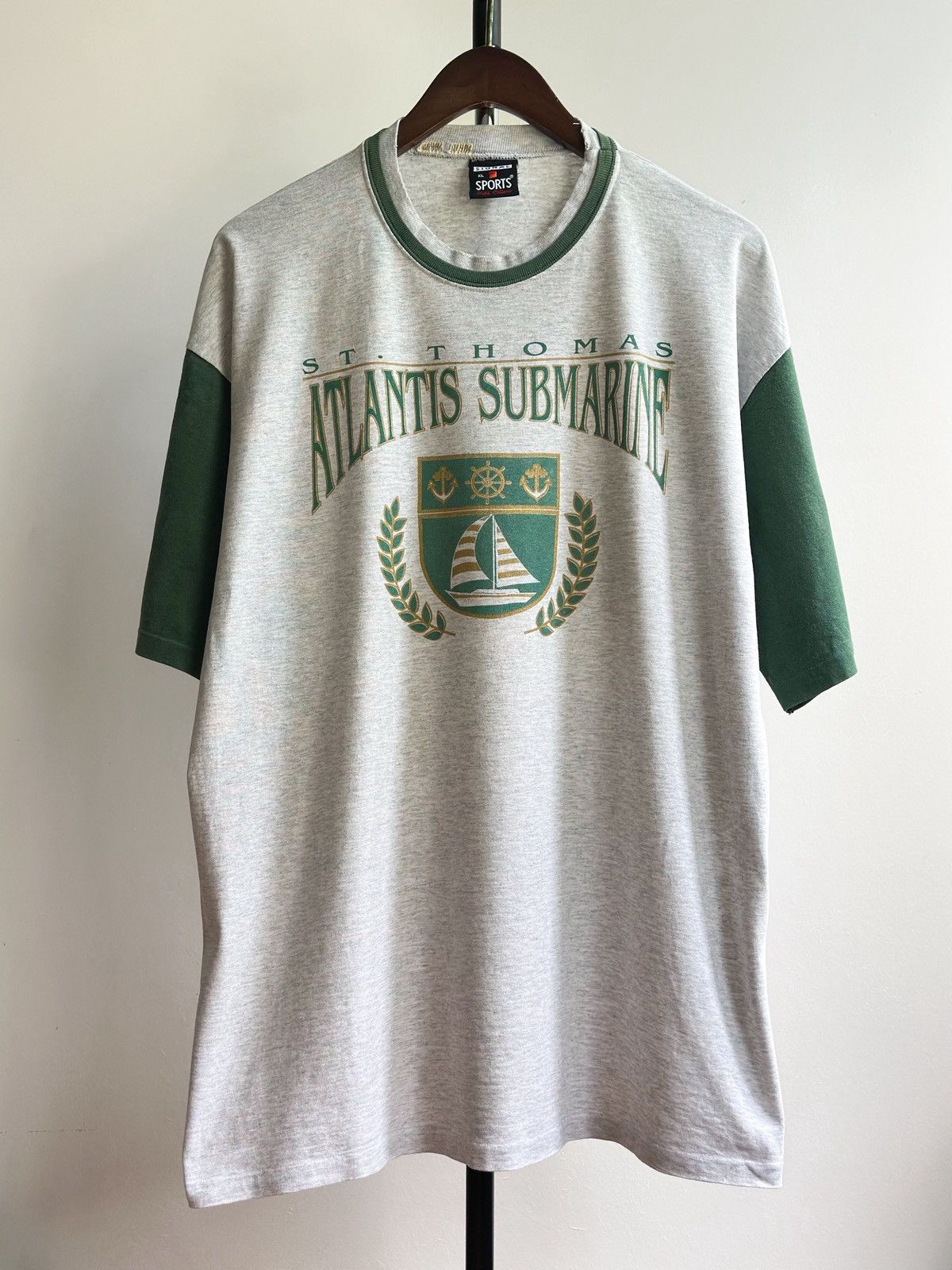 Vintage Vintage 90s St. Thomas Atlantis Submarines Single Stitch Tee Size US XL / EU 56 / 4 - 1 Thumbnail