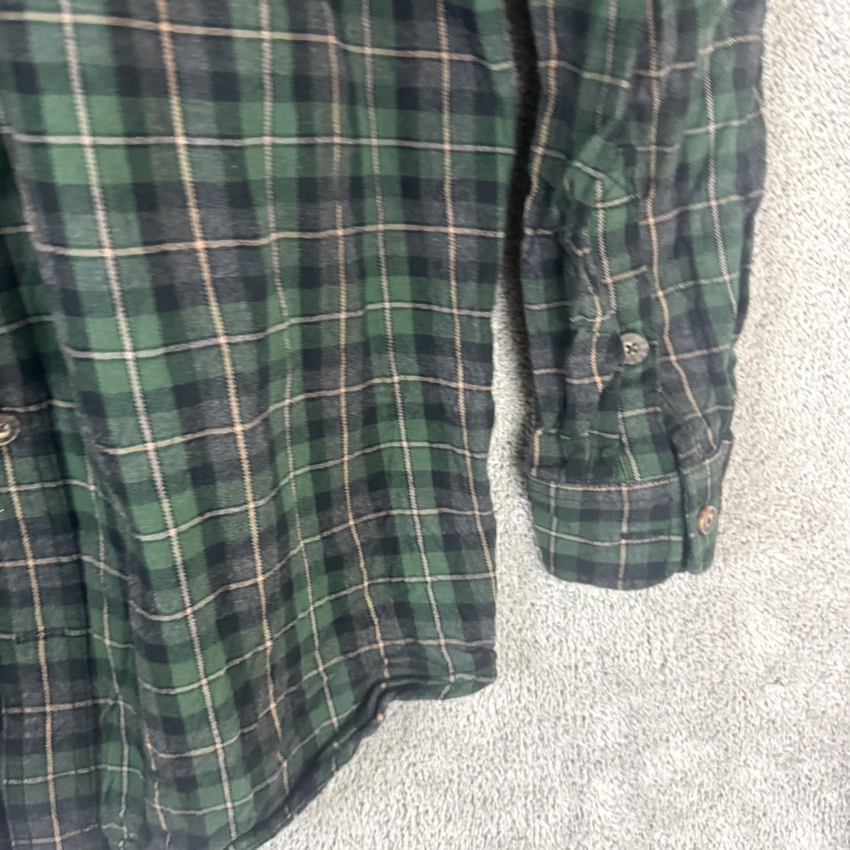 Duluth Trading Company Duluth Trading Co Shirt Mens Large Green Plaid Flannel Button Front Long Sleeve Size US L / EU 52-54 / 3 - 3 Thumbnail